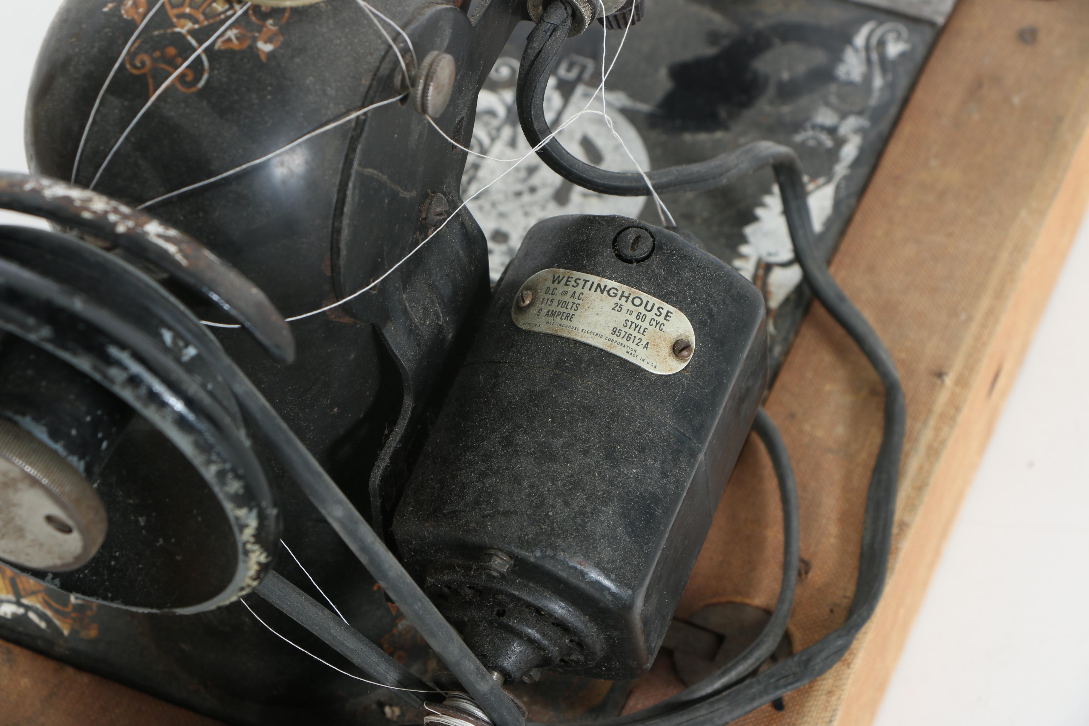 Antique Singer "Sphinx" Sewing Machine