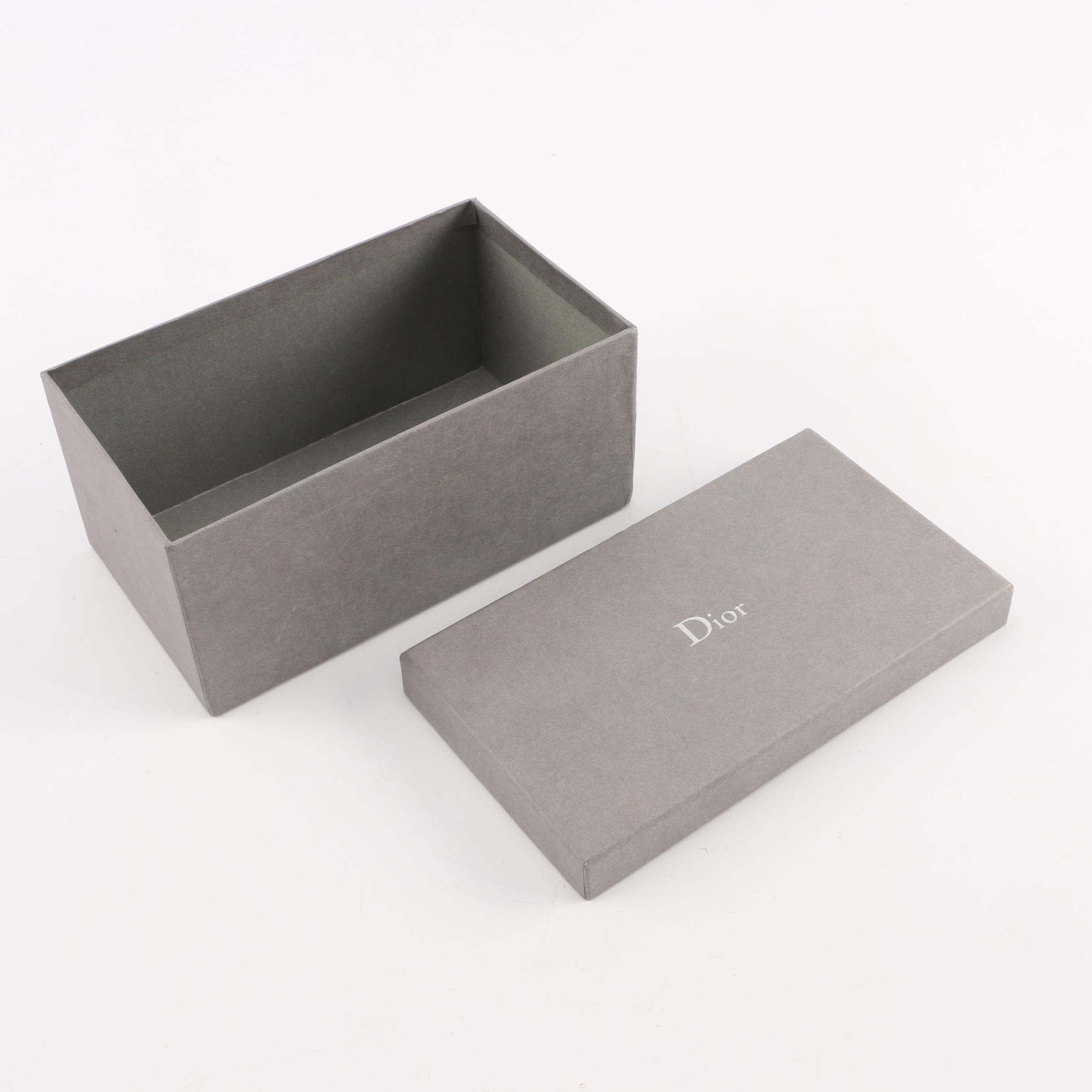 PRIORITY-Dior Gift Box and Gift Bag