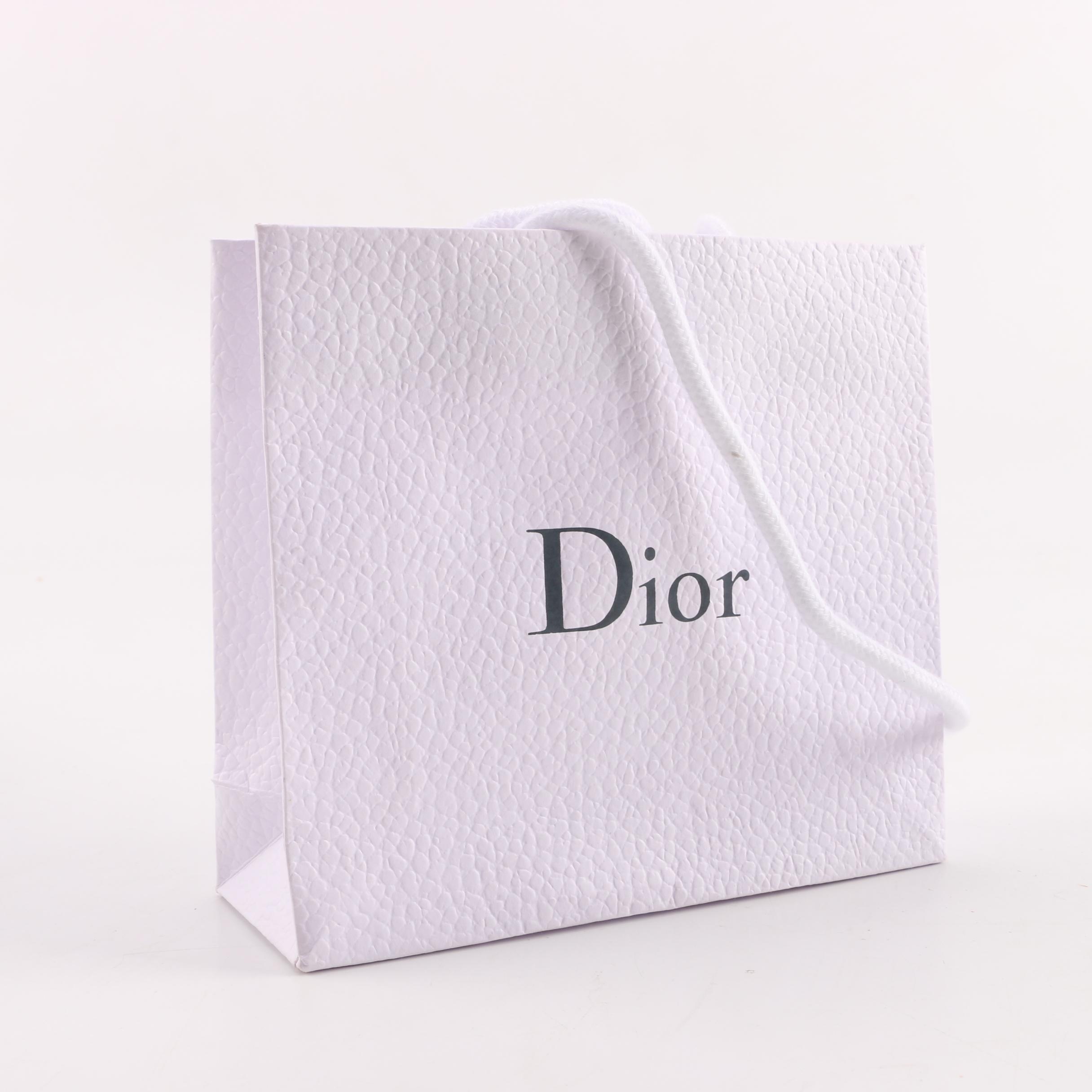PRIORITY-Dior Gift Box and Gift Bag