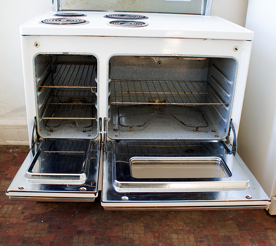 Vintage 1950's General Electric Stove