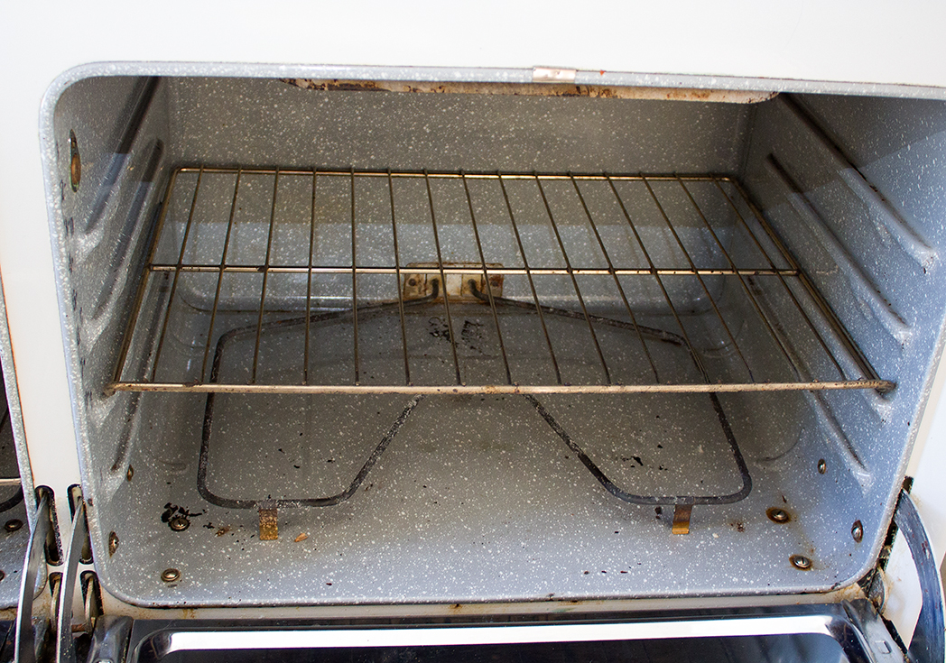 Vintage 1950's General Electric Stove