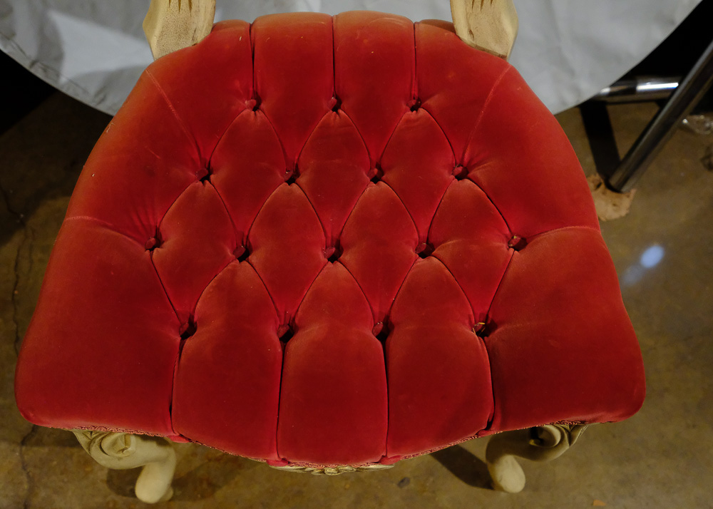 Victorian Style Tufted Heart Chair