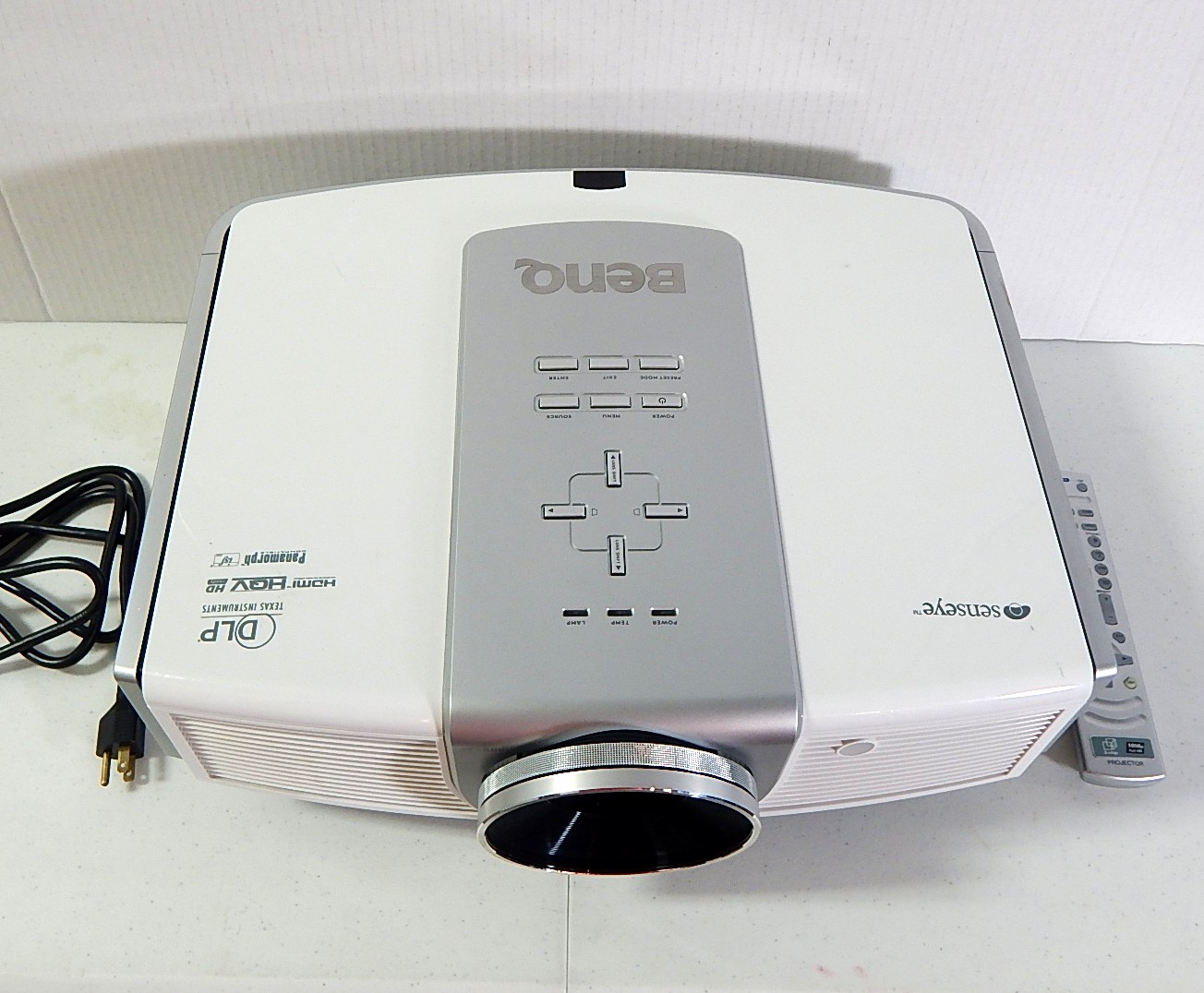 BenQ Senseye Digital Projector W5000