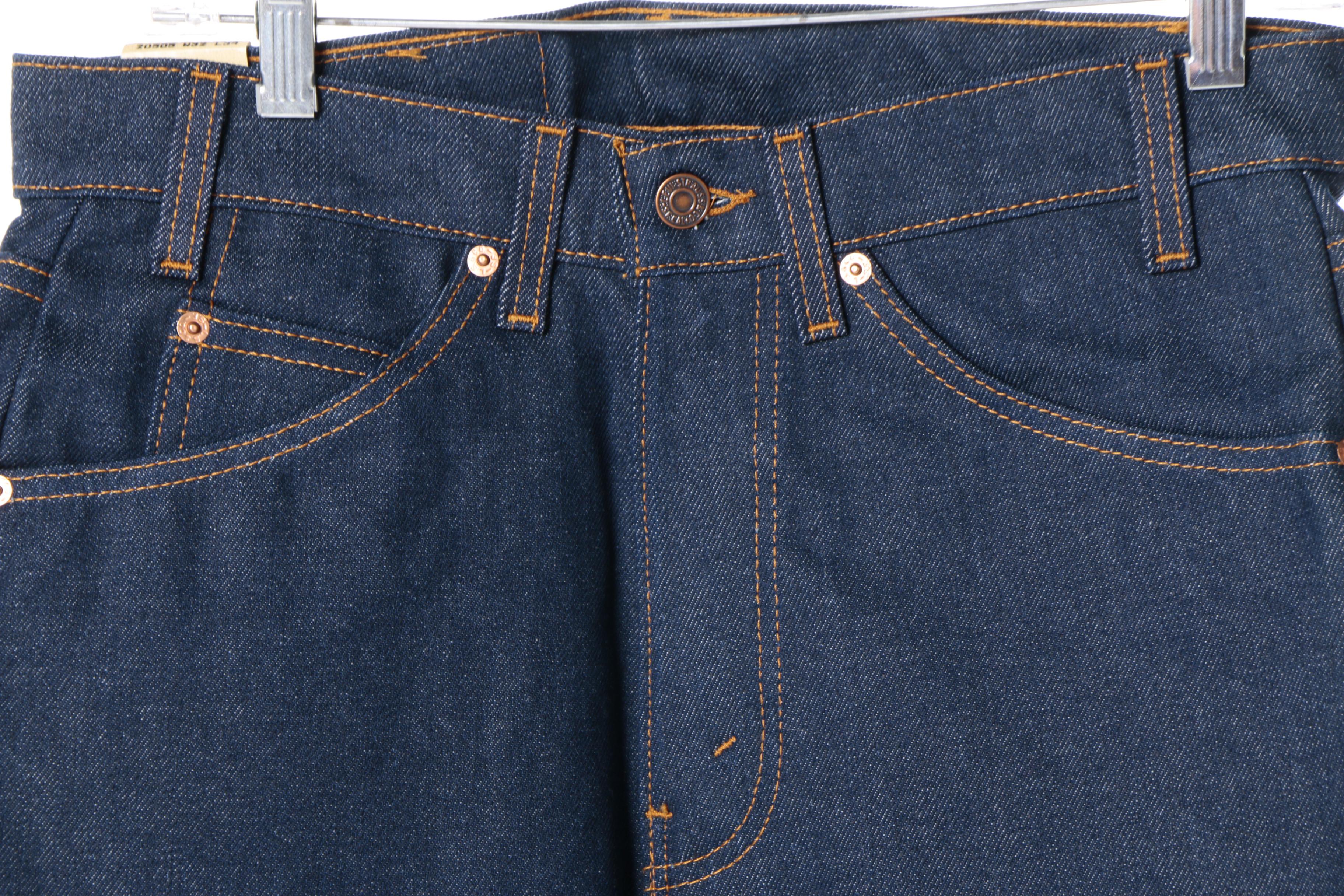 Circa 1980s Vintage Orange Tab Levi's 505 Jeans