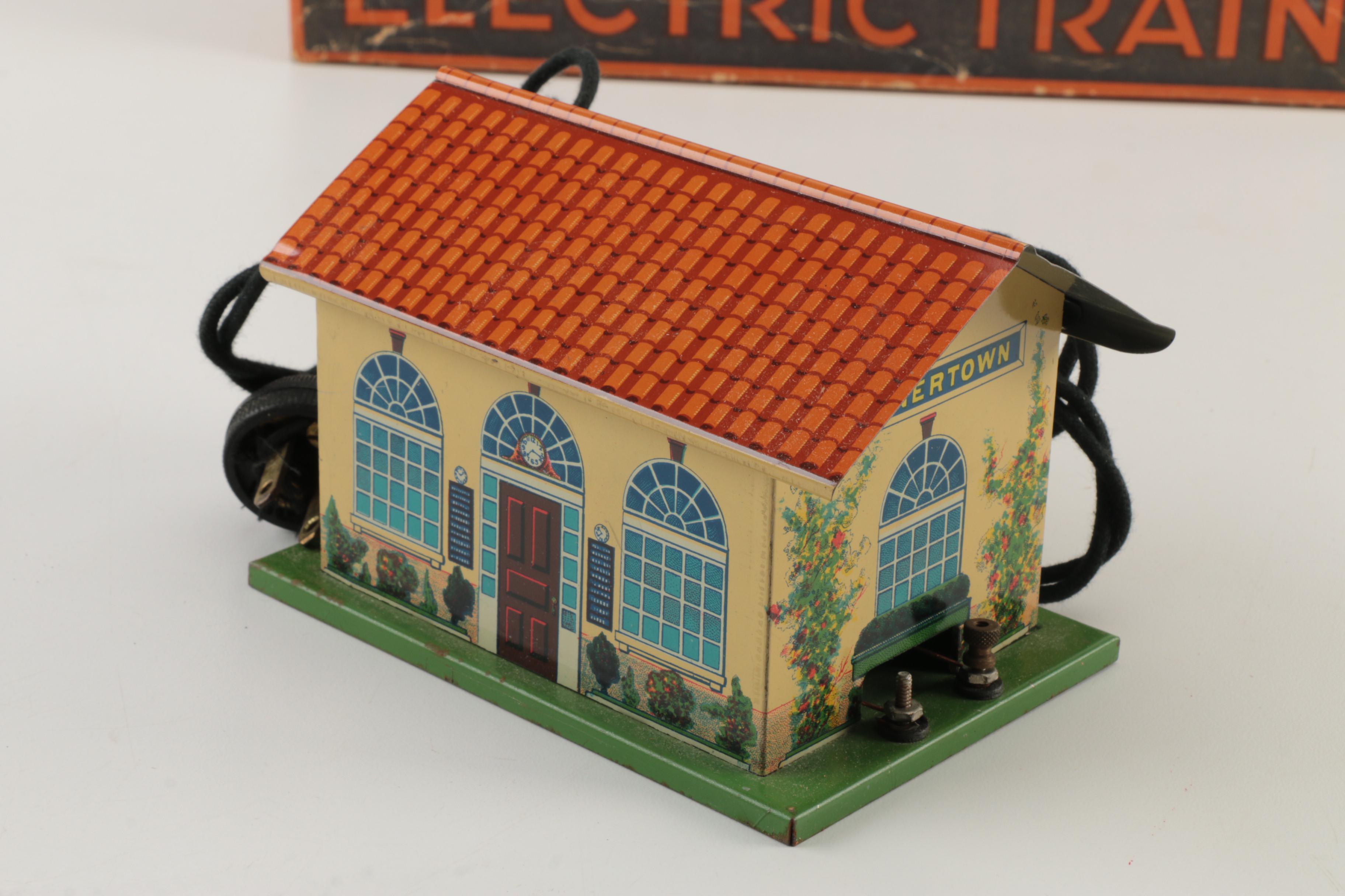 Early 1930s Lionel "The Winner" Electric Train Set