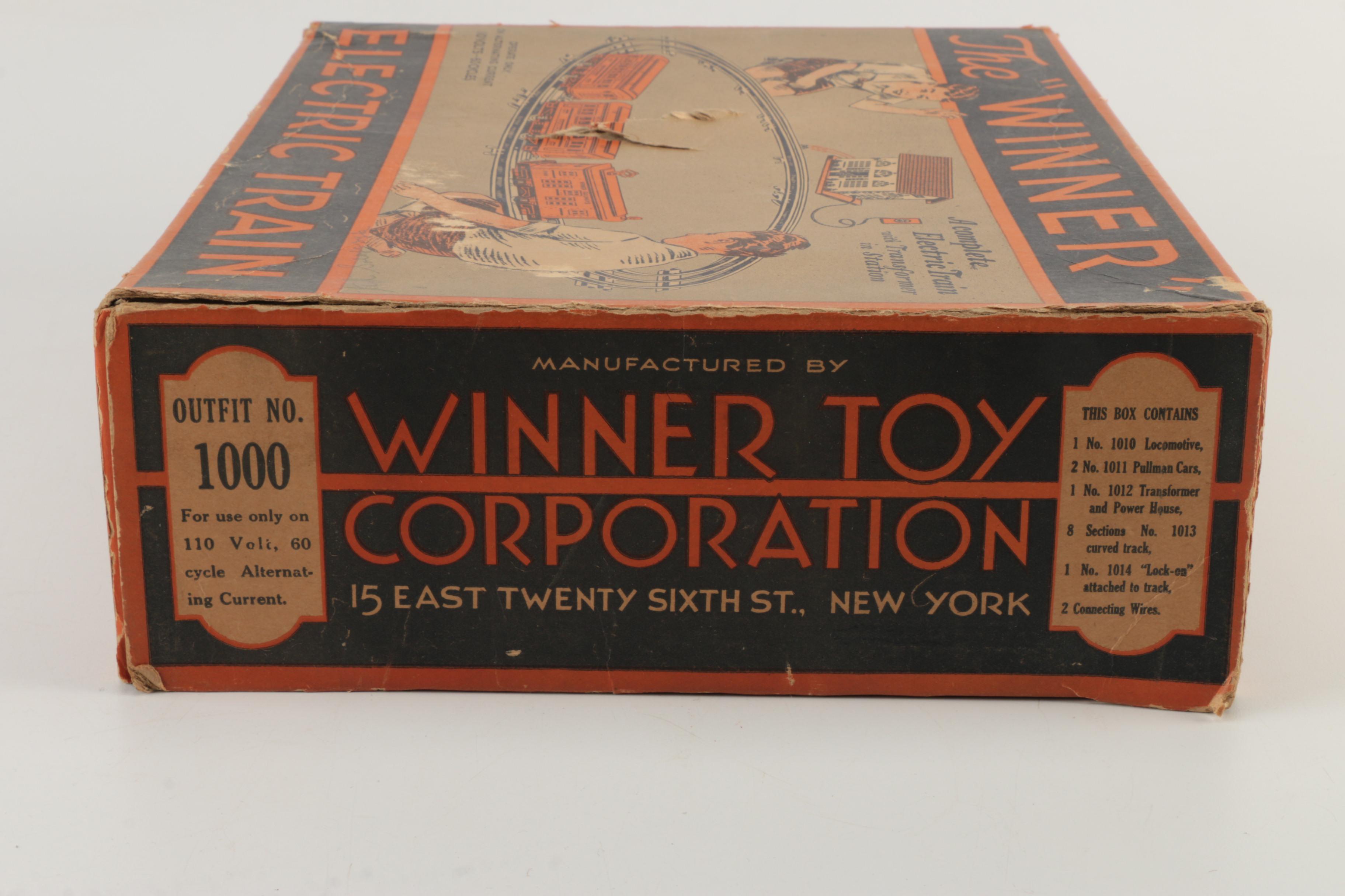 Early 1930s Lionel "The Winner" Electric Train Set
