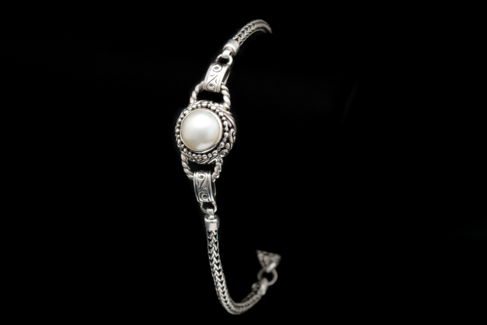 Robert Manse Sterling Silver and Mabé Pearl Bracelet