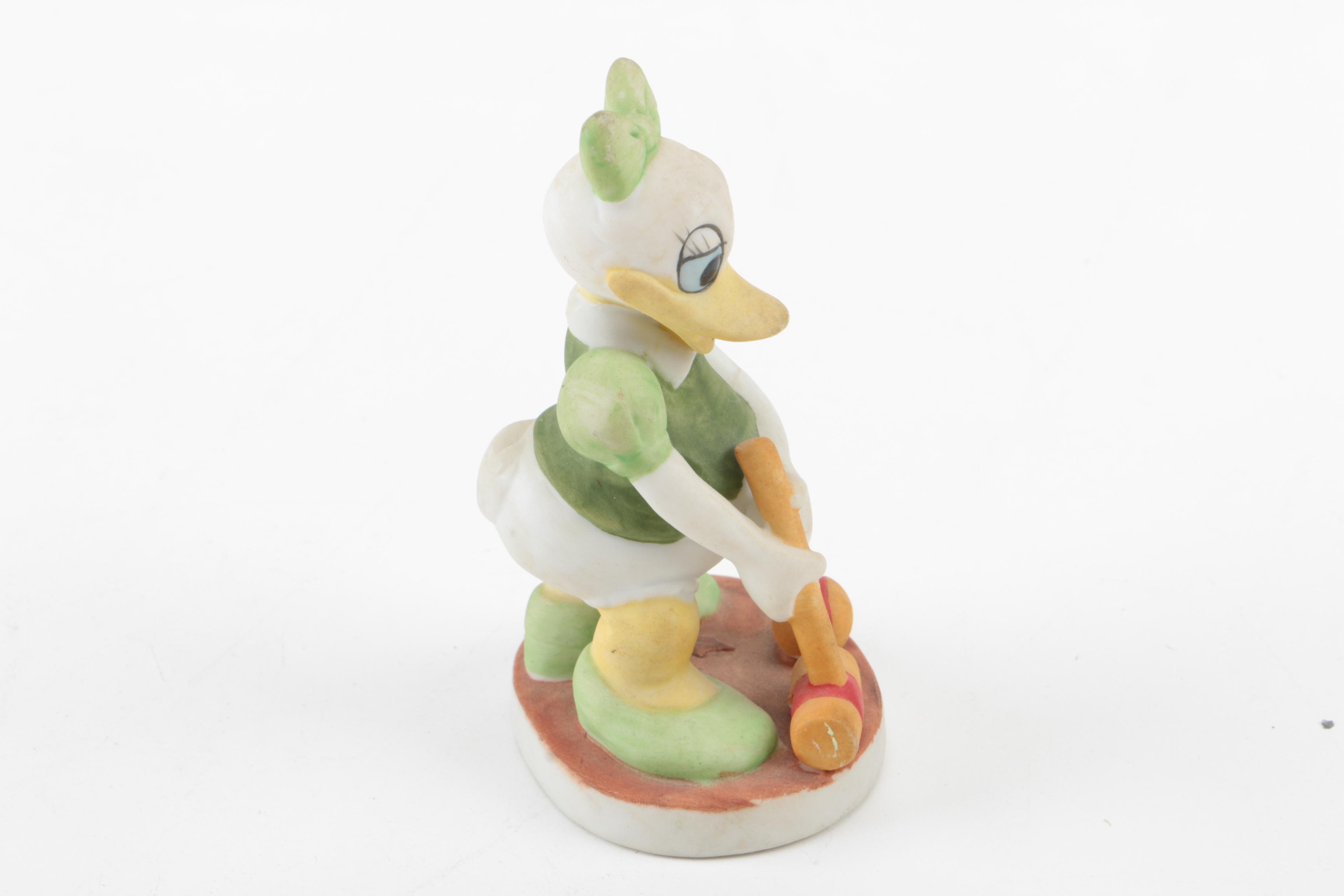 Vintage Walt Disney Productions Croquet Daisy Ducky Figurine