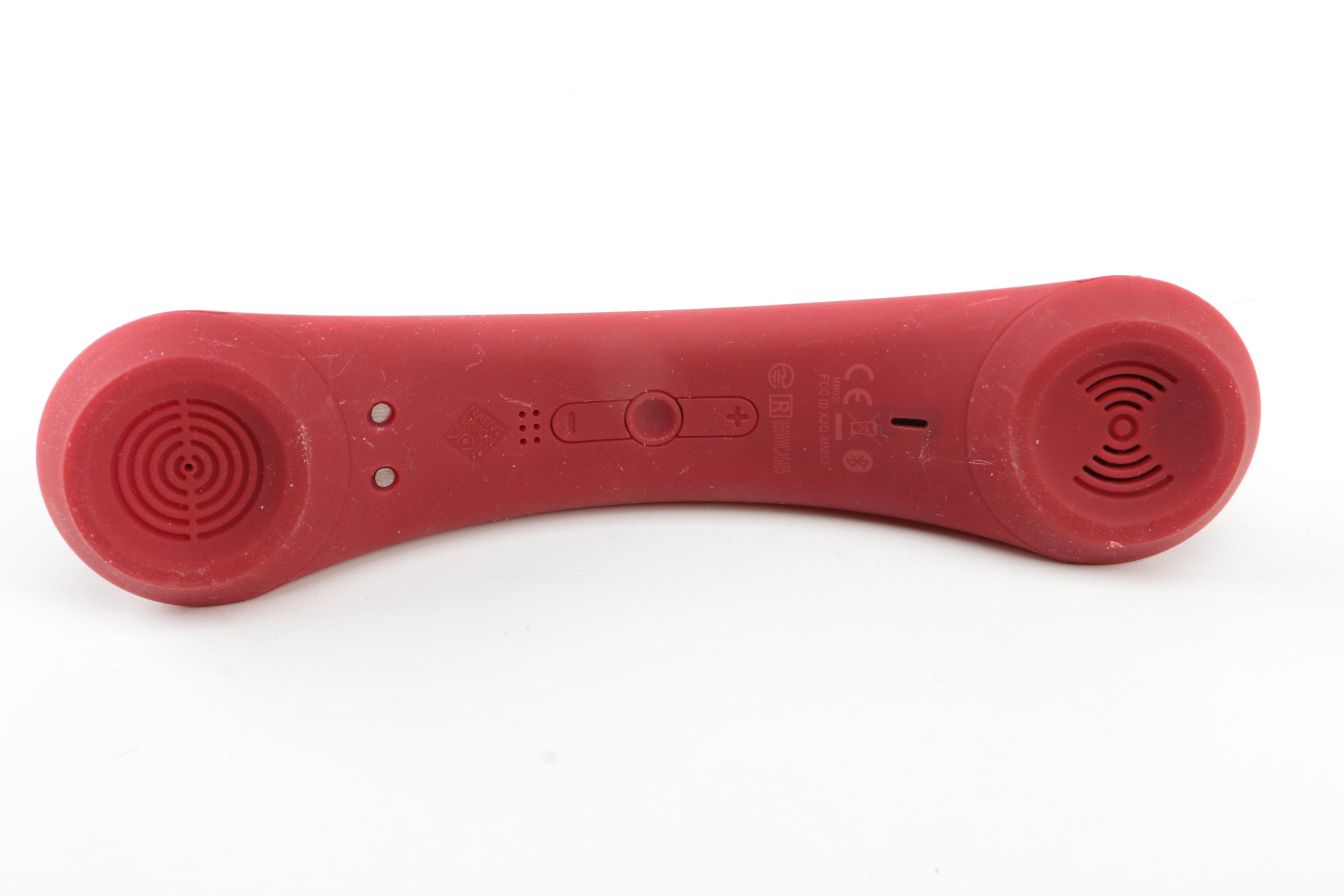 Native Union "MM03i The Curve" iPhone Wireless Bluetooth Telephone  Accessory