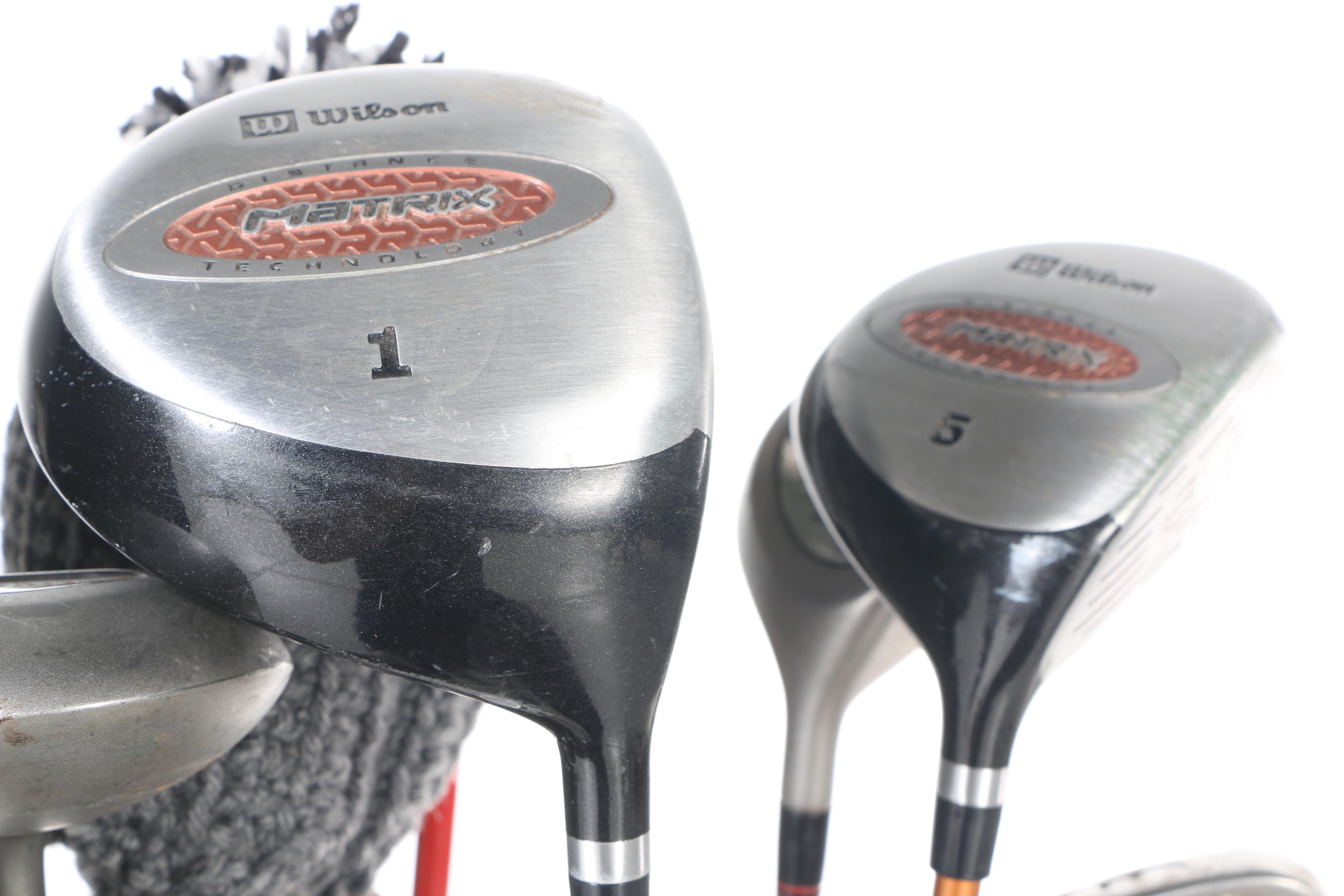 Wilson Staff Golf Club Set in Golf Bag