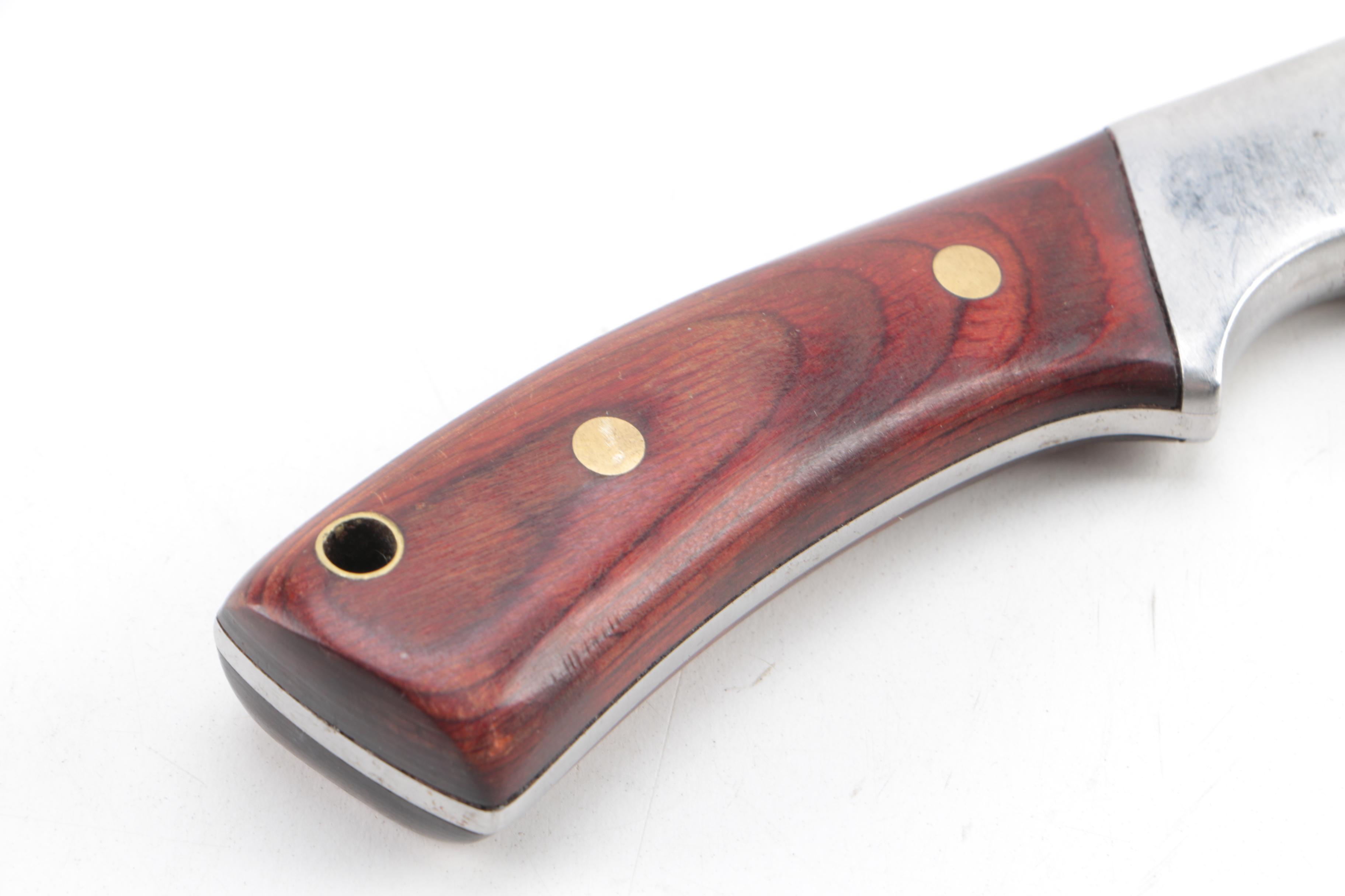 Fixed Blade and Pocket Knives