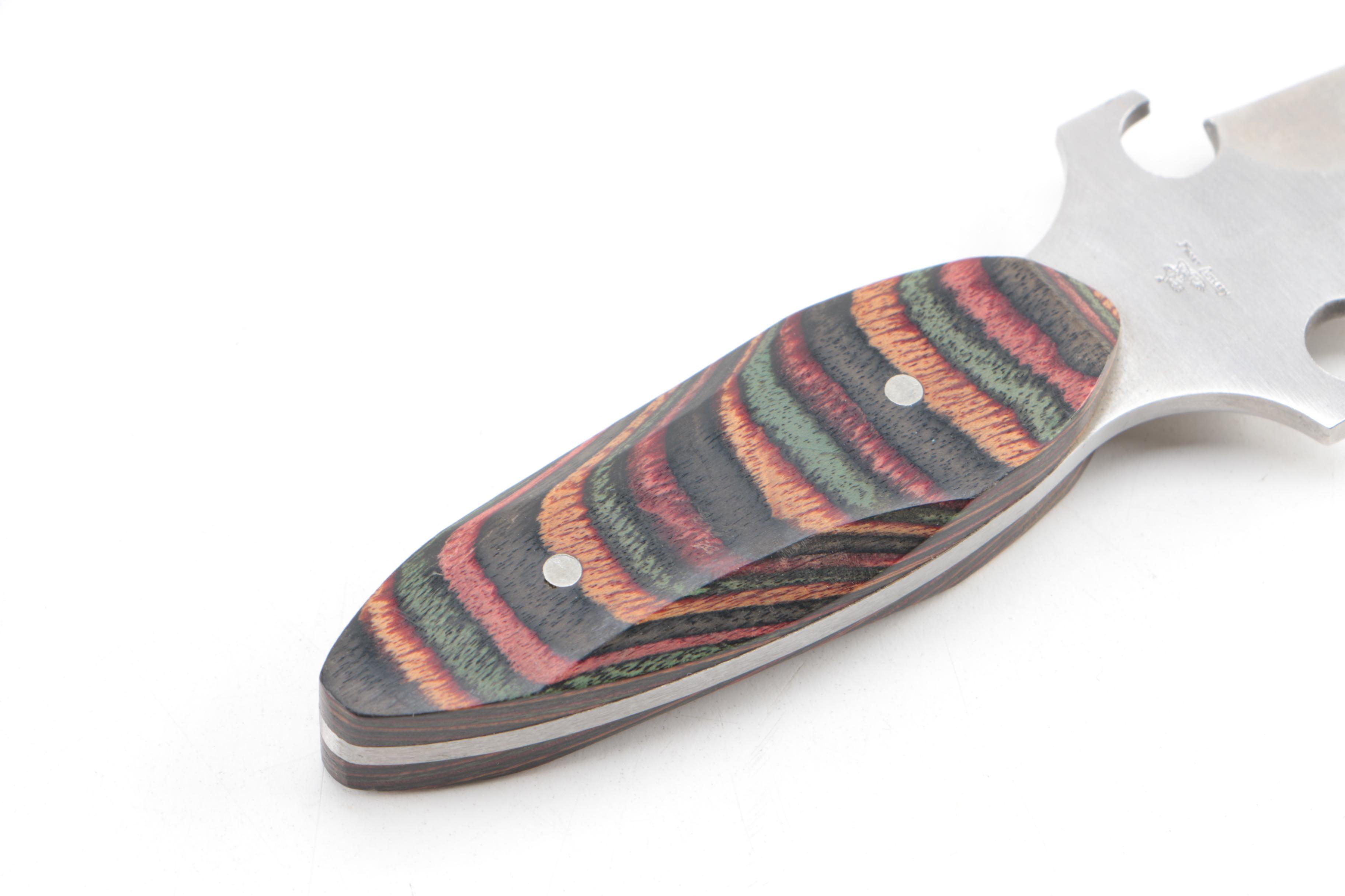 Fixed Blade and Pocket Knives