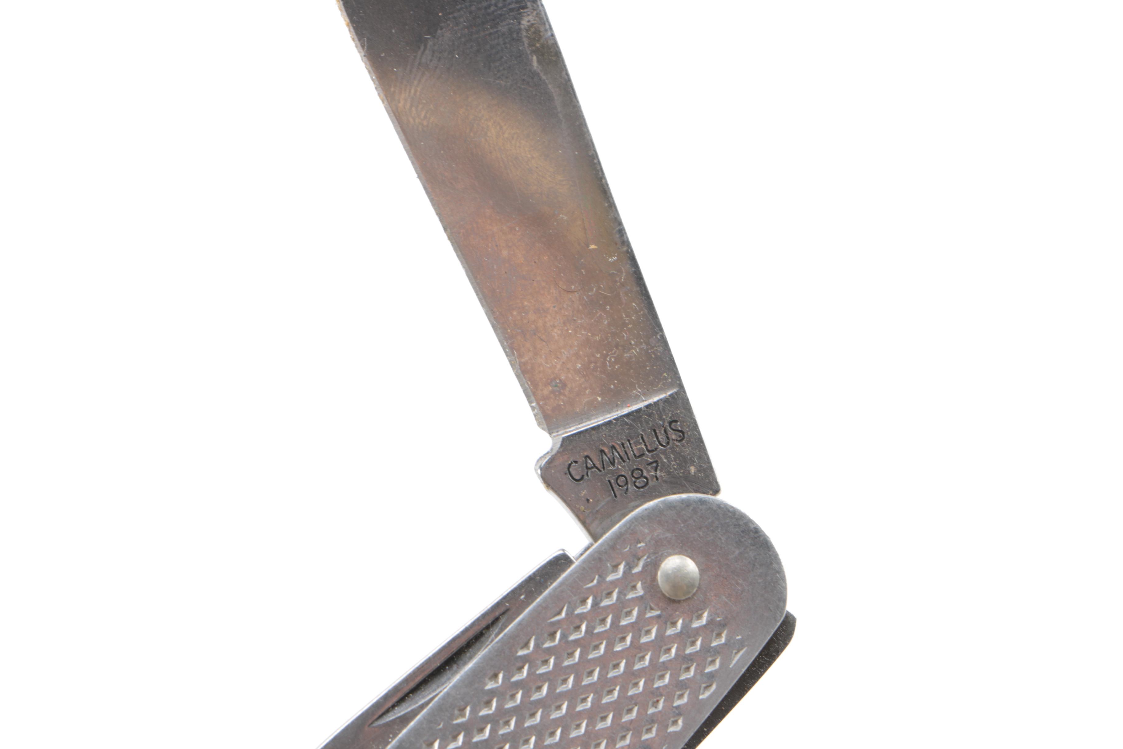 Fixed Blade and Pocket Knives