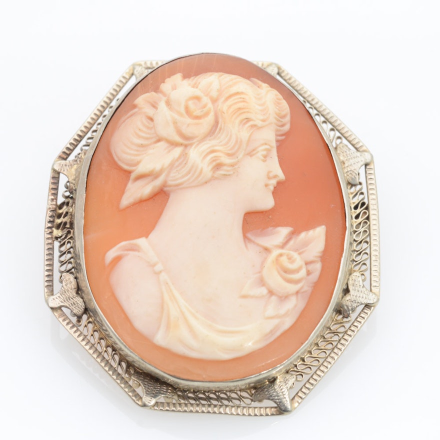 Vintage 14K Yellow Gold Cameo Pendant Brooch