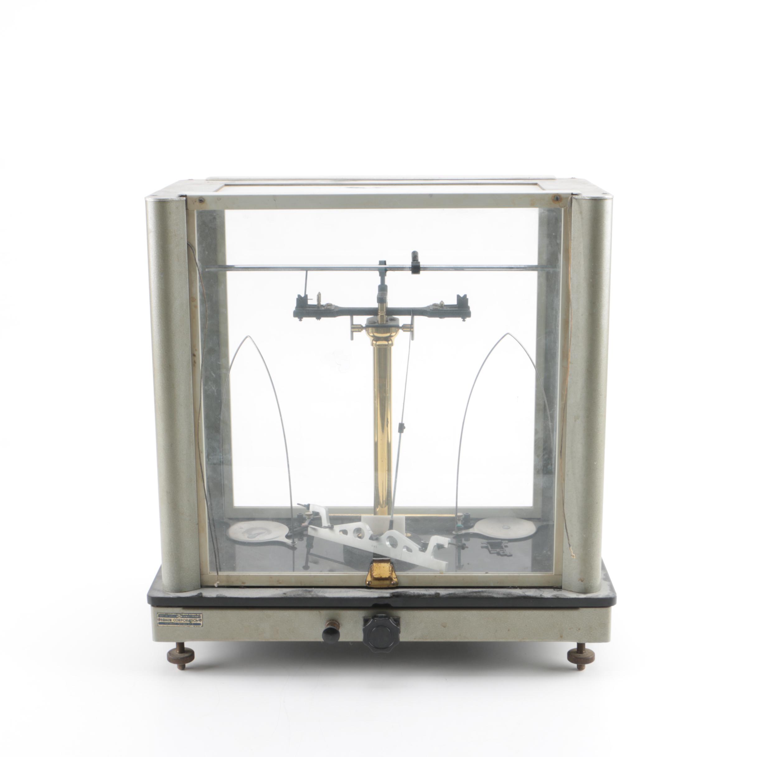 Vintage Braun Analytical Balance