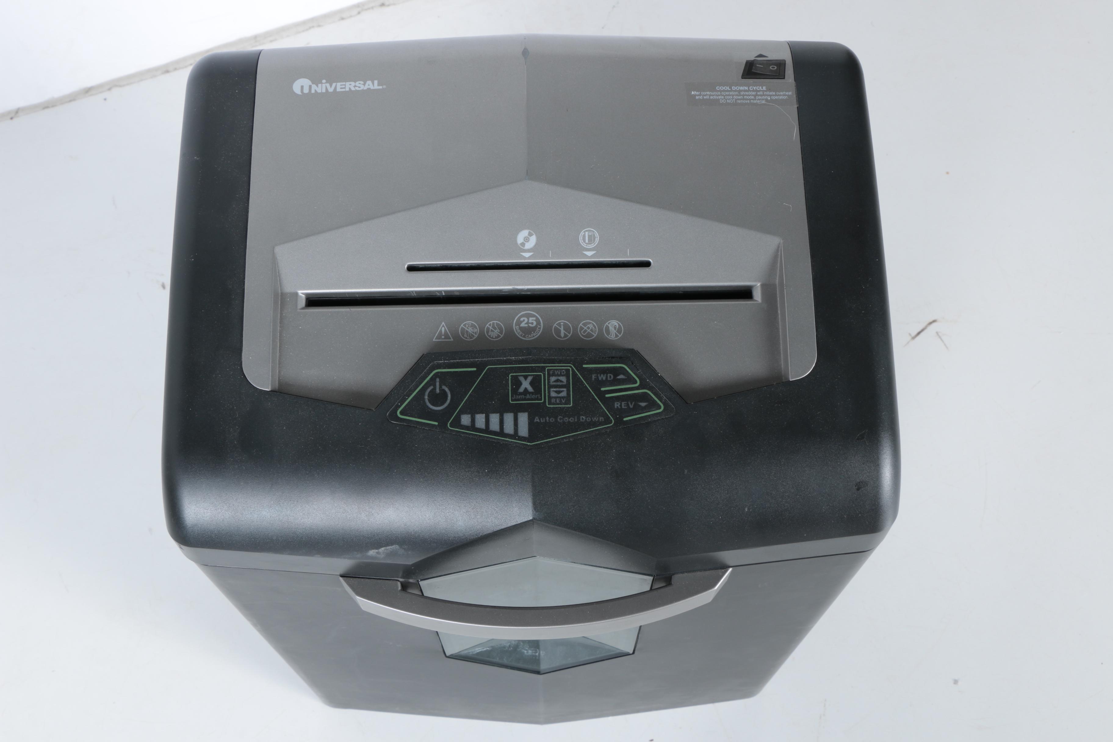 Universal 25 Sheet Capacity Paper Shredder Model UNV-48025