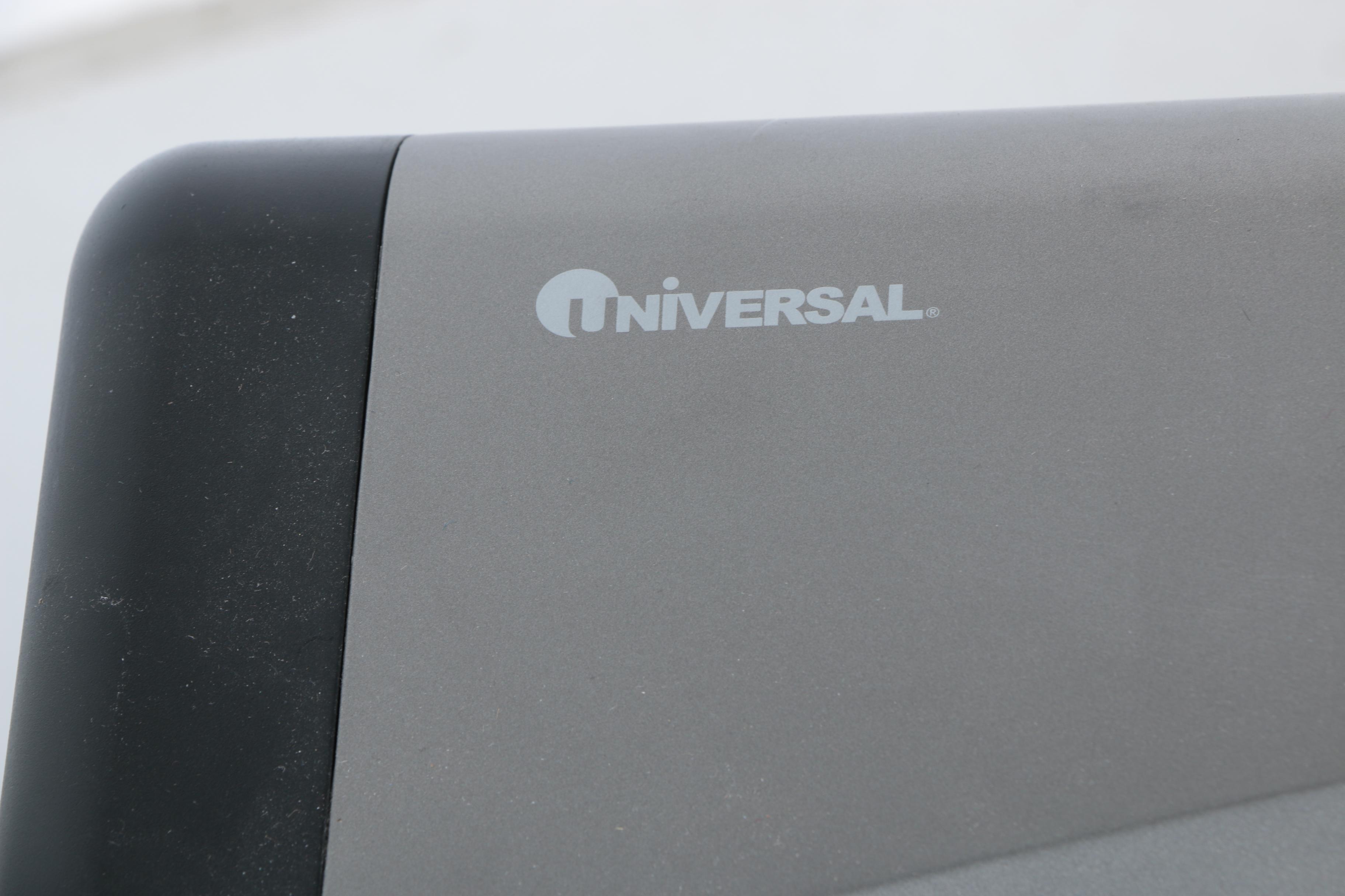 Universal 25 Sheet Capacity Paper Shredder Model UNV-48025