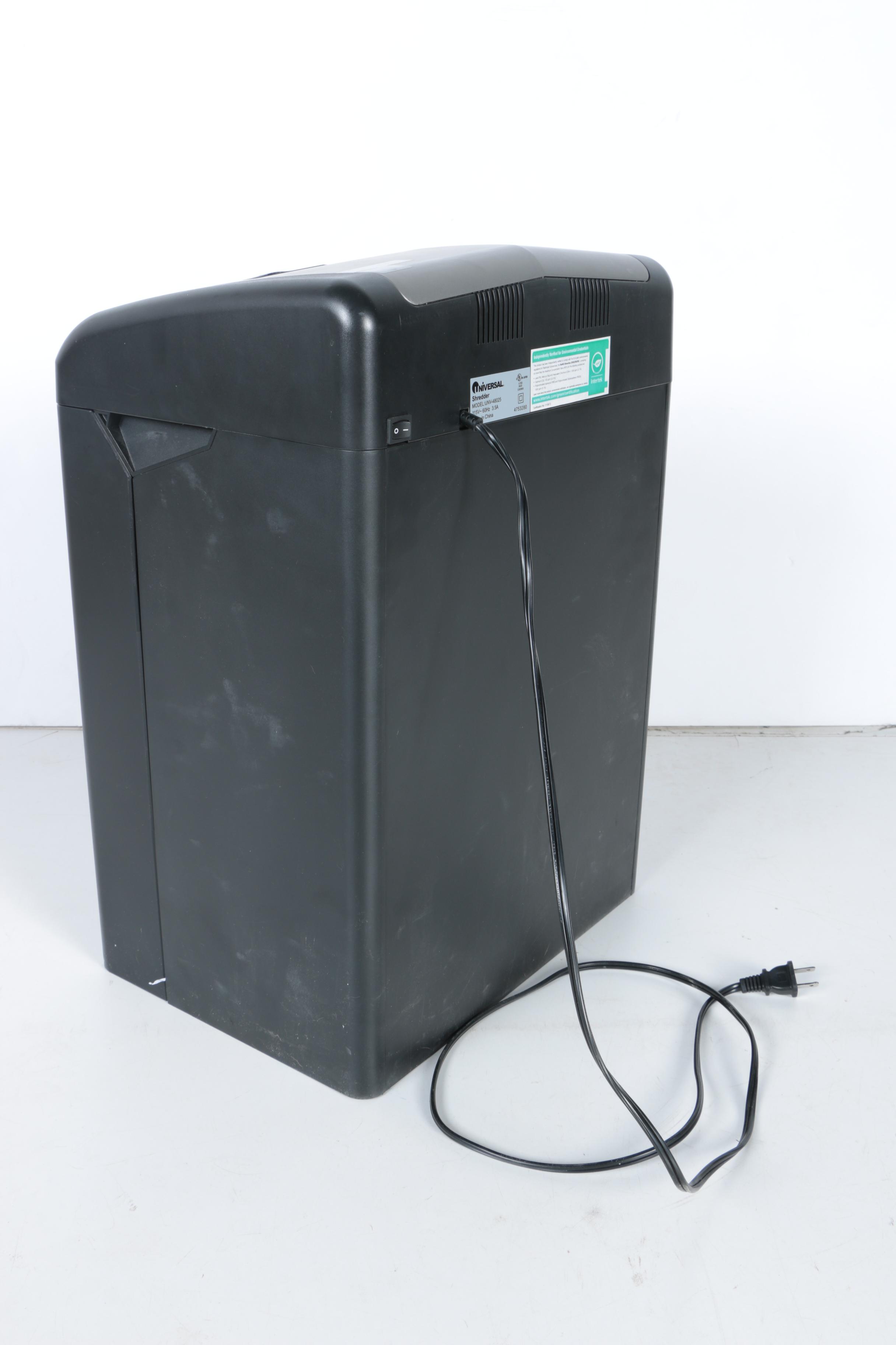 Universal 25 Sheet Capacity Paper Shredder Model UNV-48025