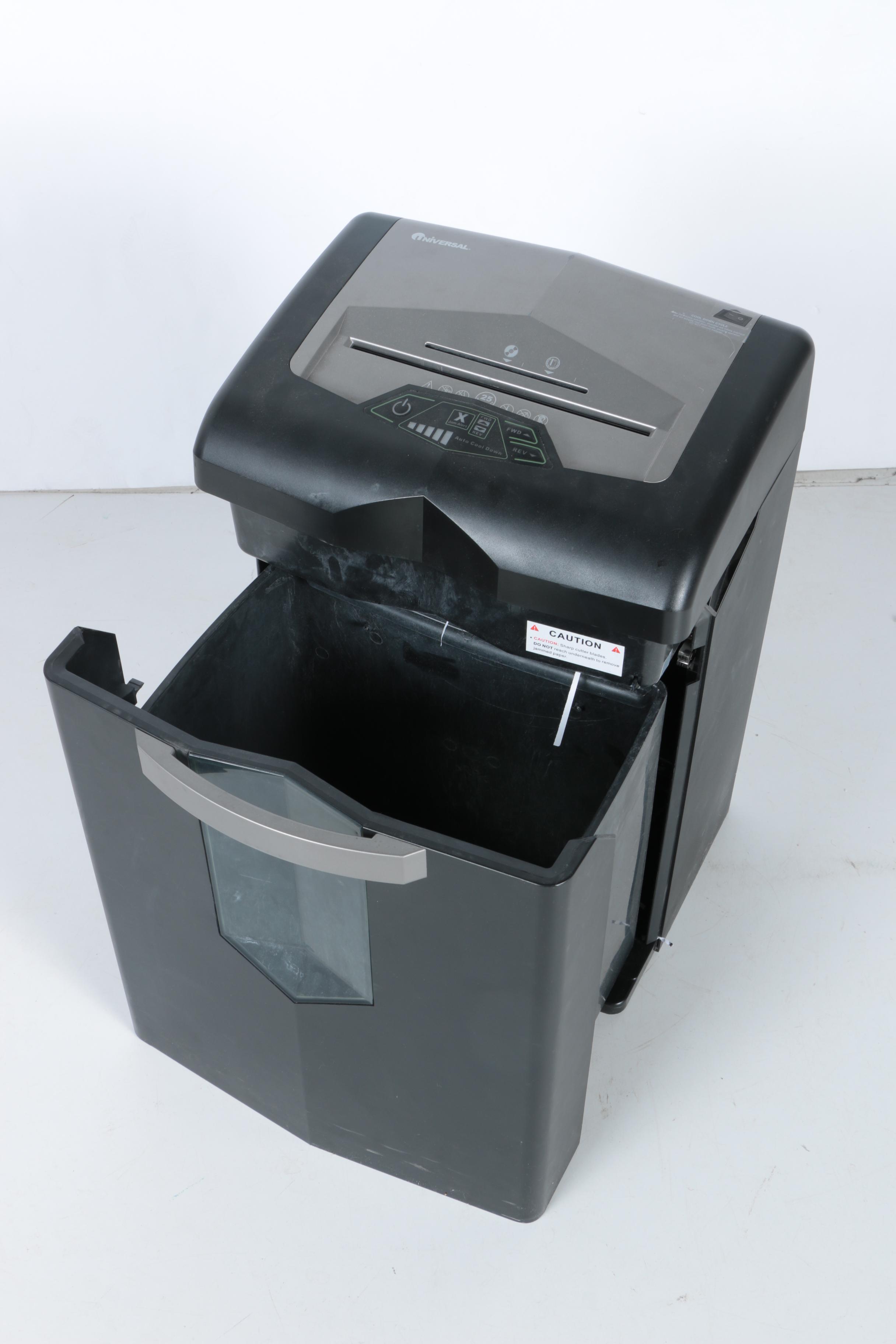 Universal 25 Sheet Capacity Paper Shredder Model UNV-48025