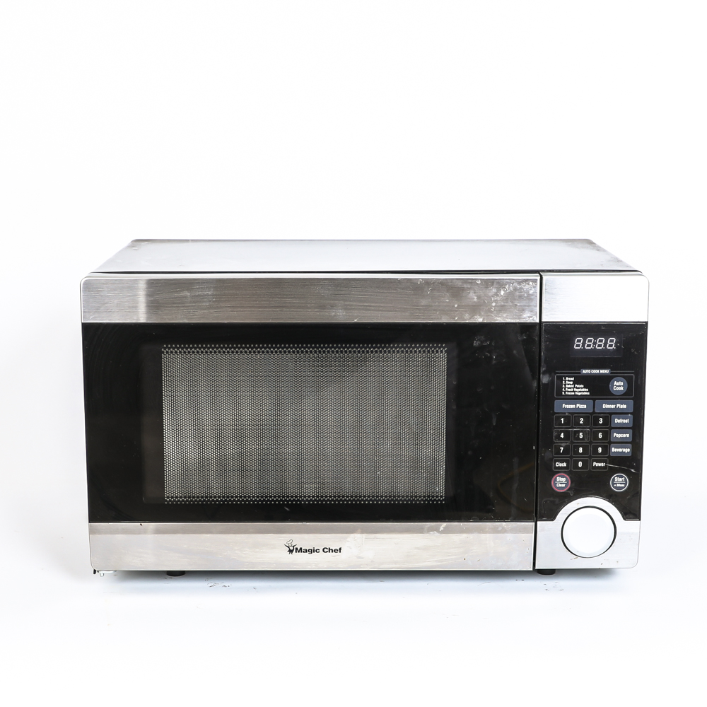Magic Chef Microwave Oven