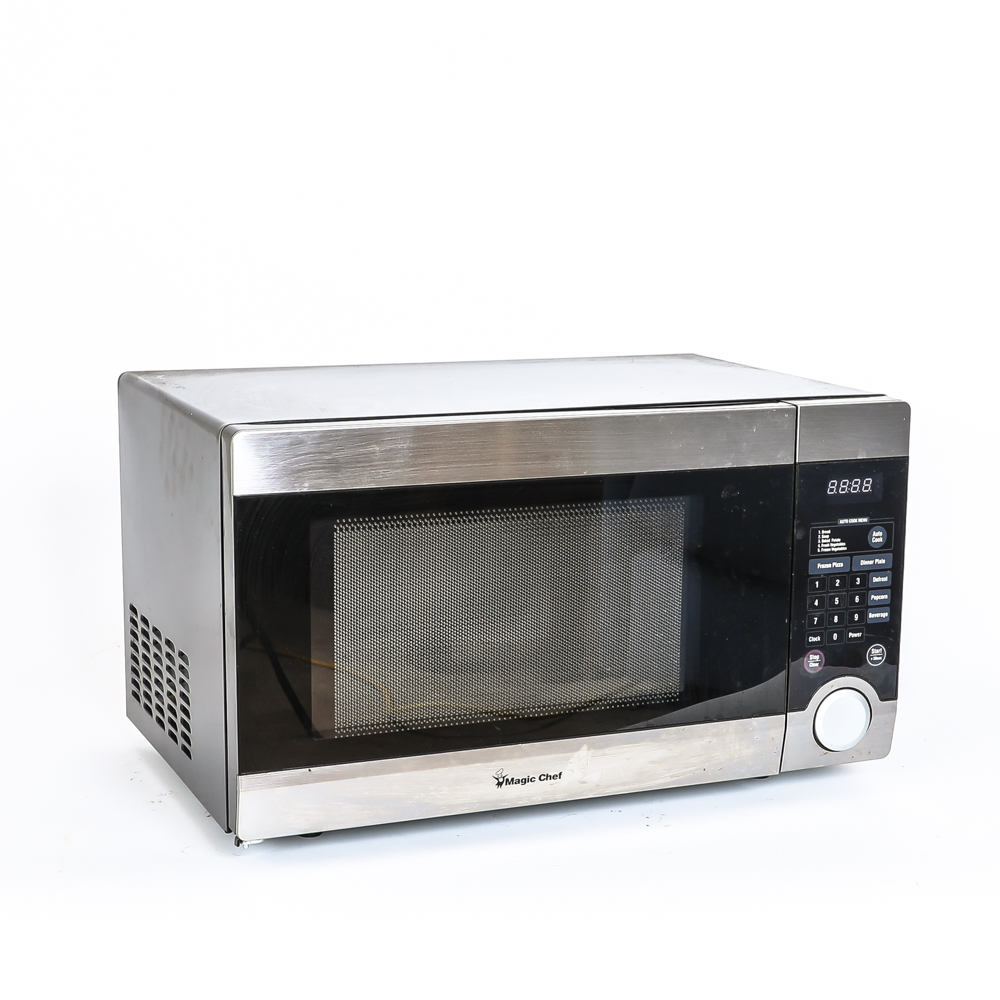 Magic Chef Microwave Oven