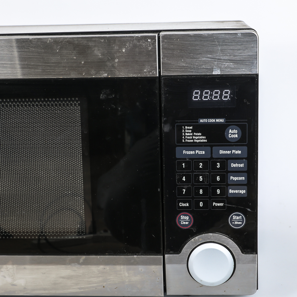 Magic Chef Microwave Oven