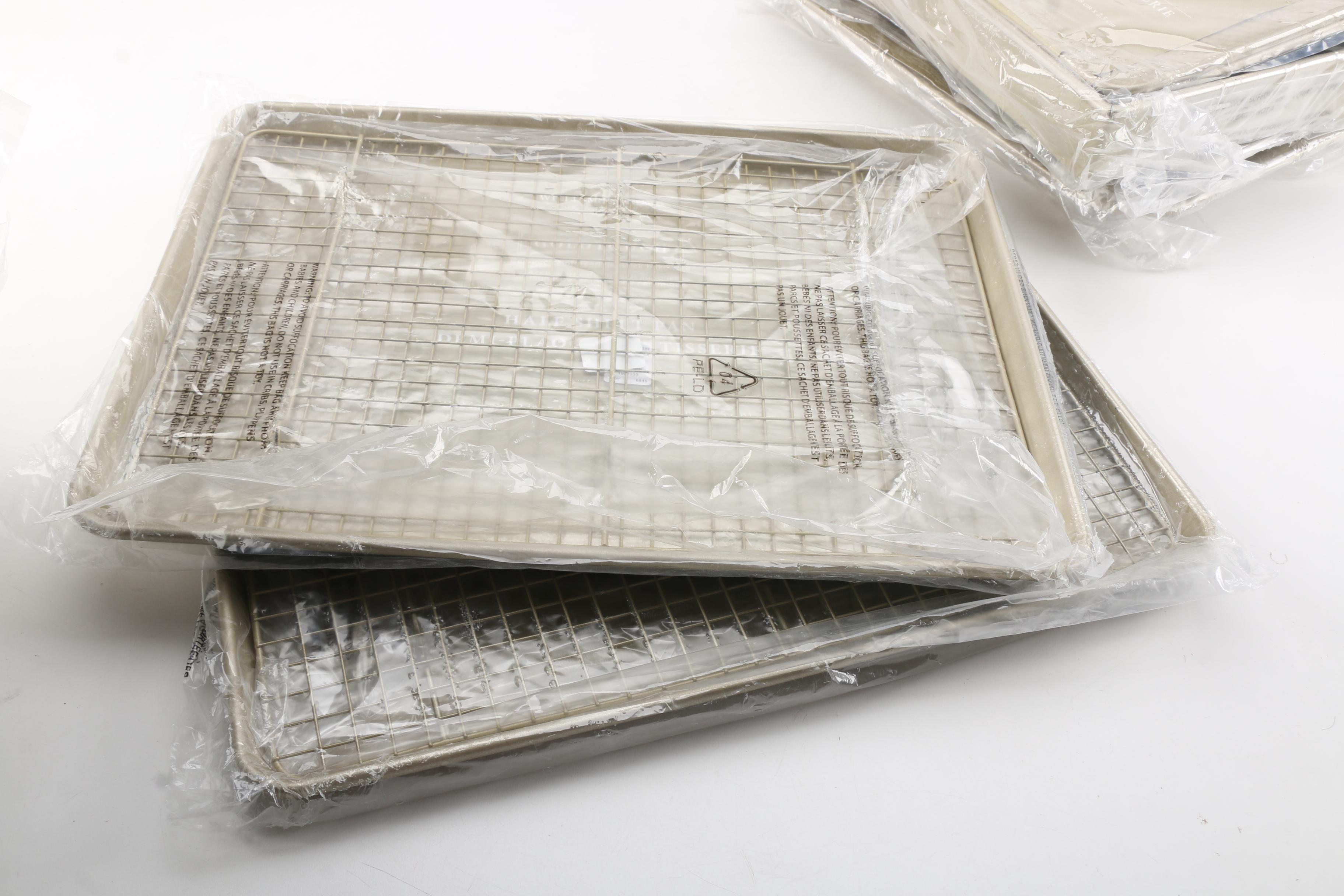 Williams-Sonoma "Goldtouch" Ceramic-Reinforced Nonstick Metal Bakeware Set