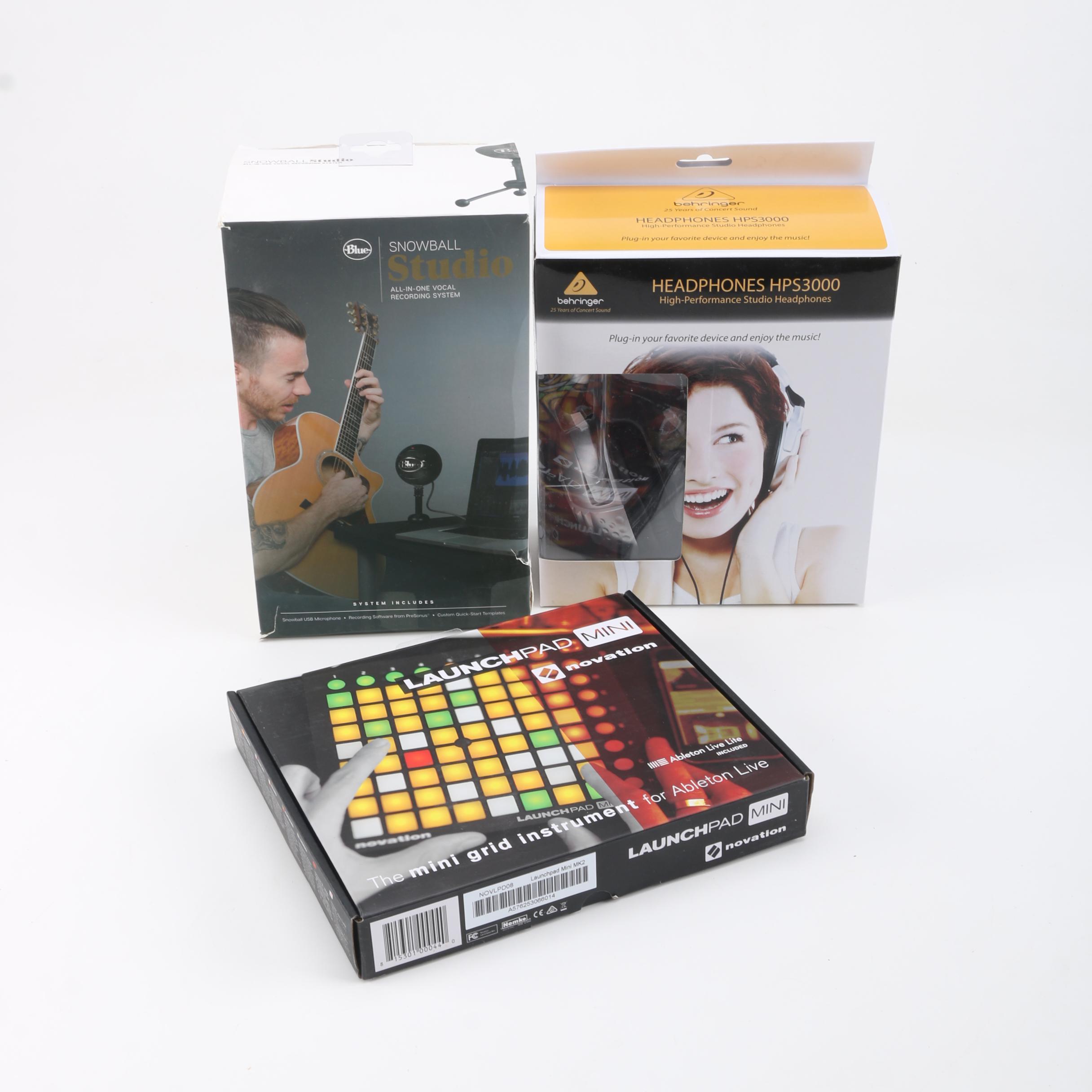 Novation, Headphones and Snowball Studio