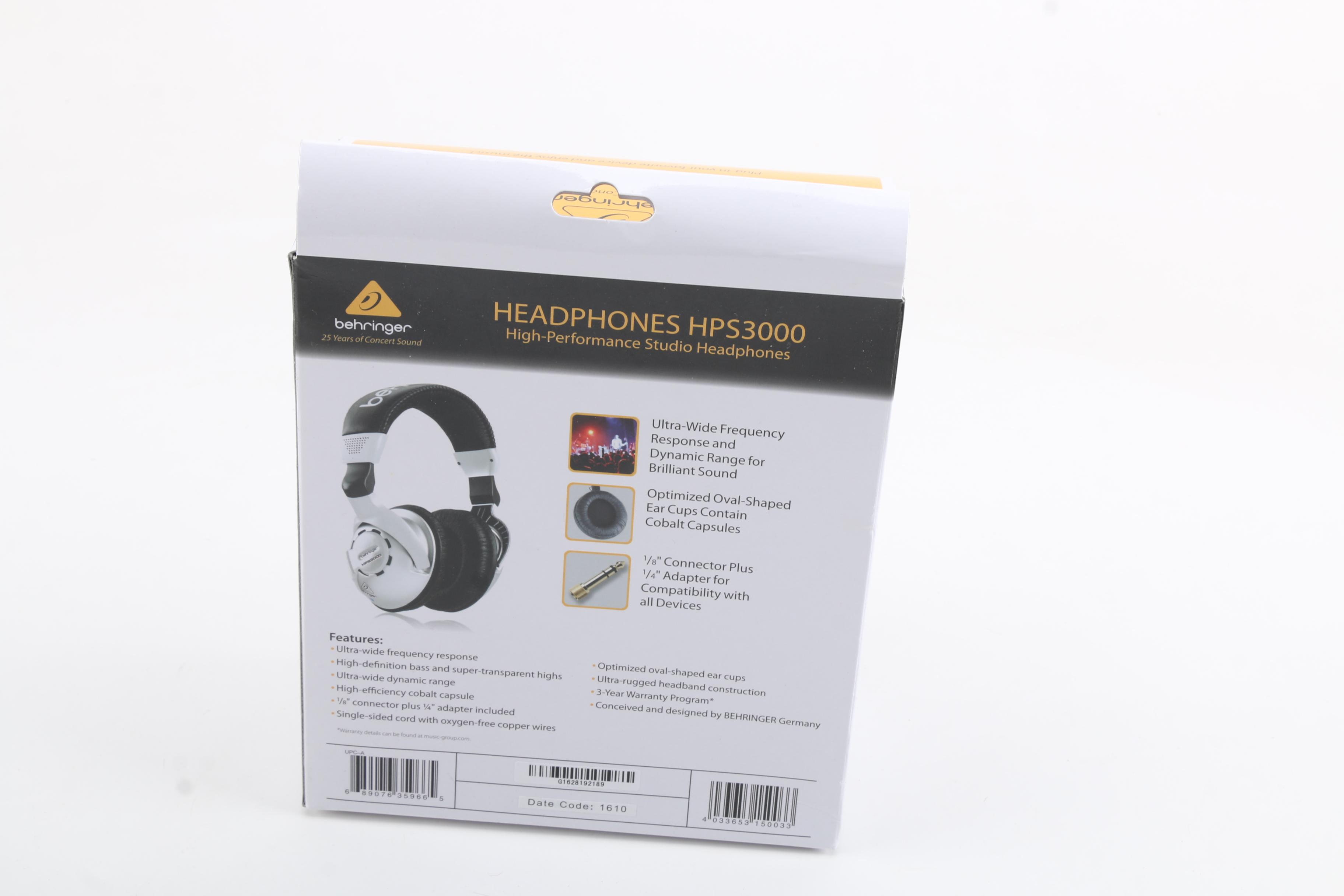 Novation, Headphones and Snowball Studio