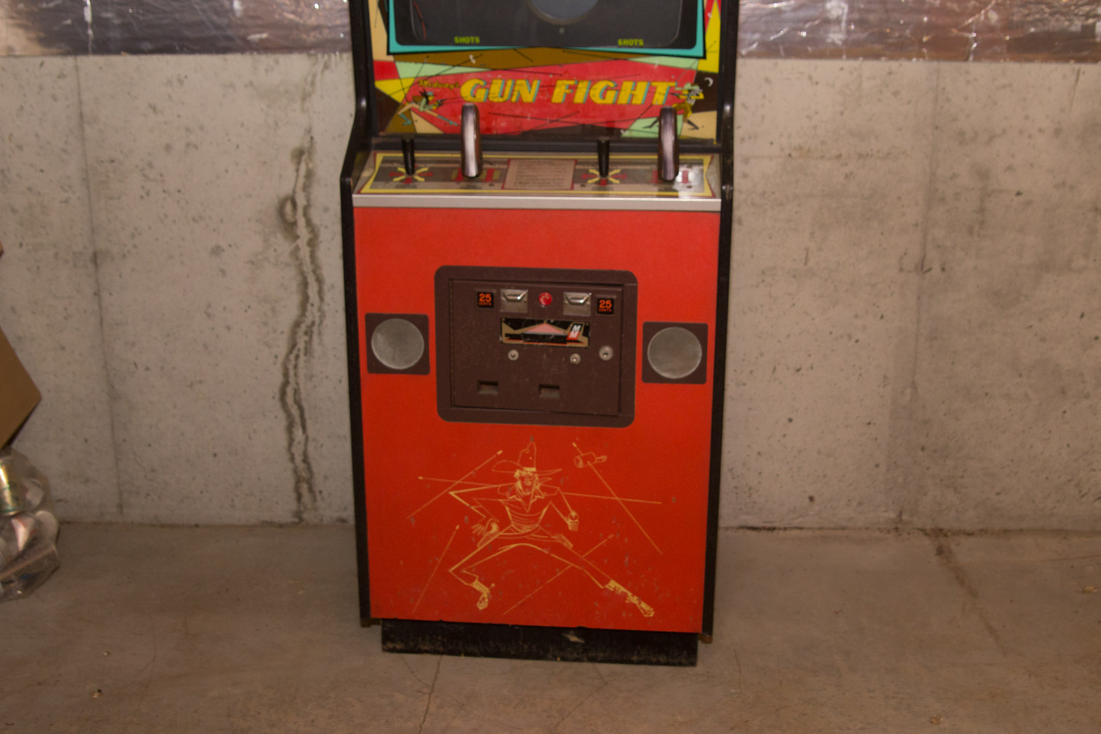 1975 Gun Fight Arcade Game