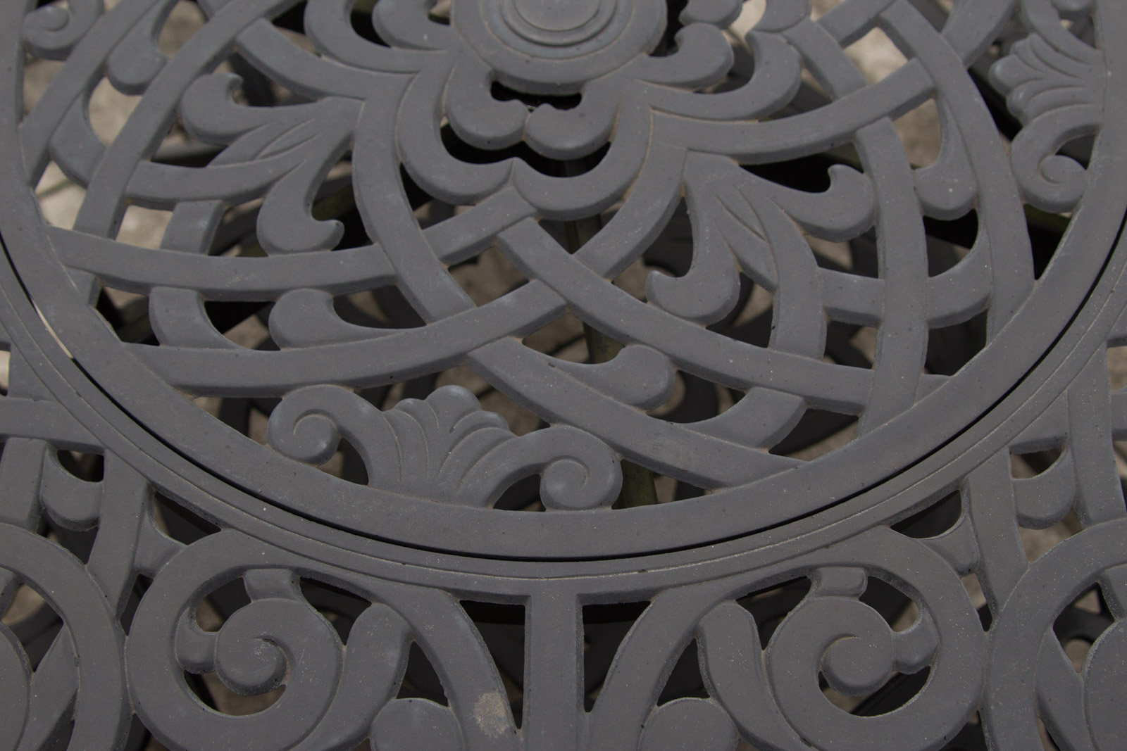 Hanamint Patio Dining Table & Chairs