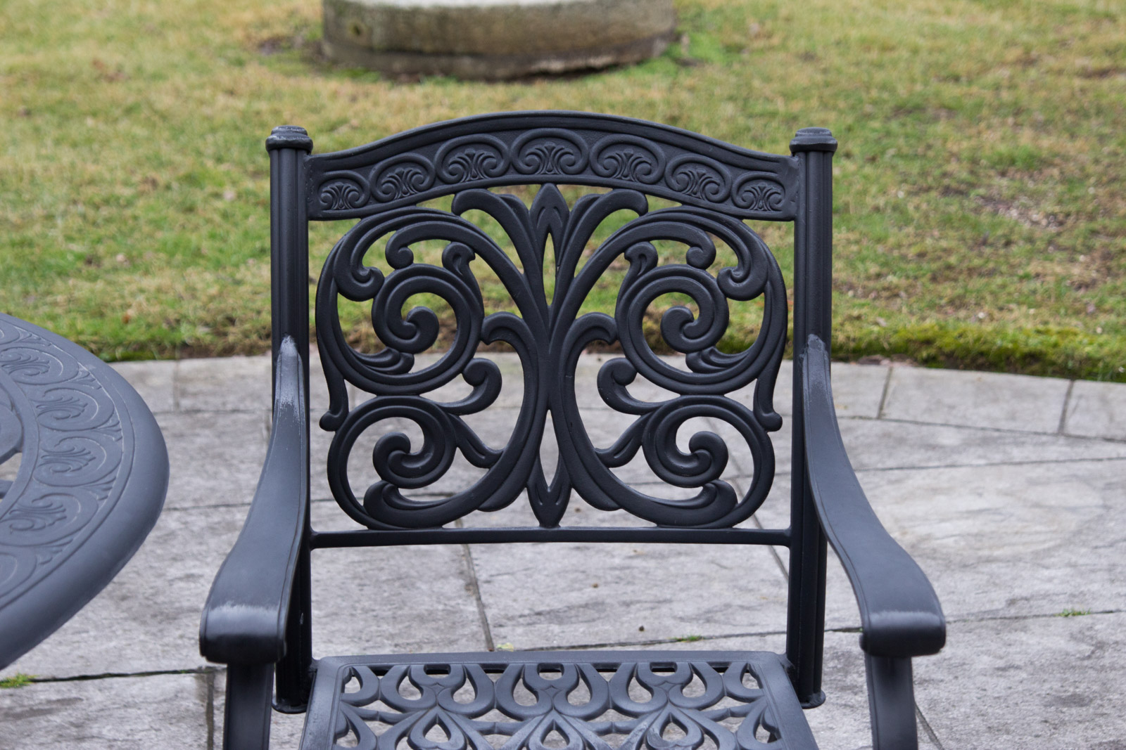 Hanamint Patio Dining Table & Chairs