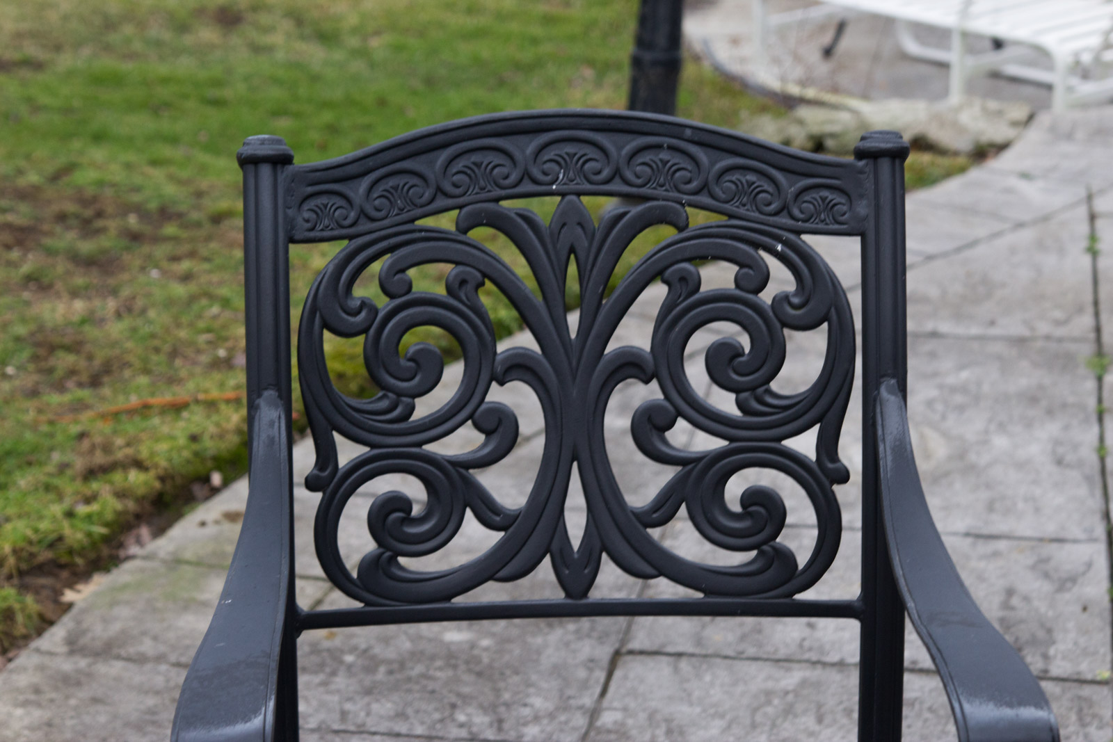 Hanamint Patio Dining Table & Chairs