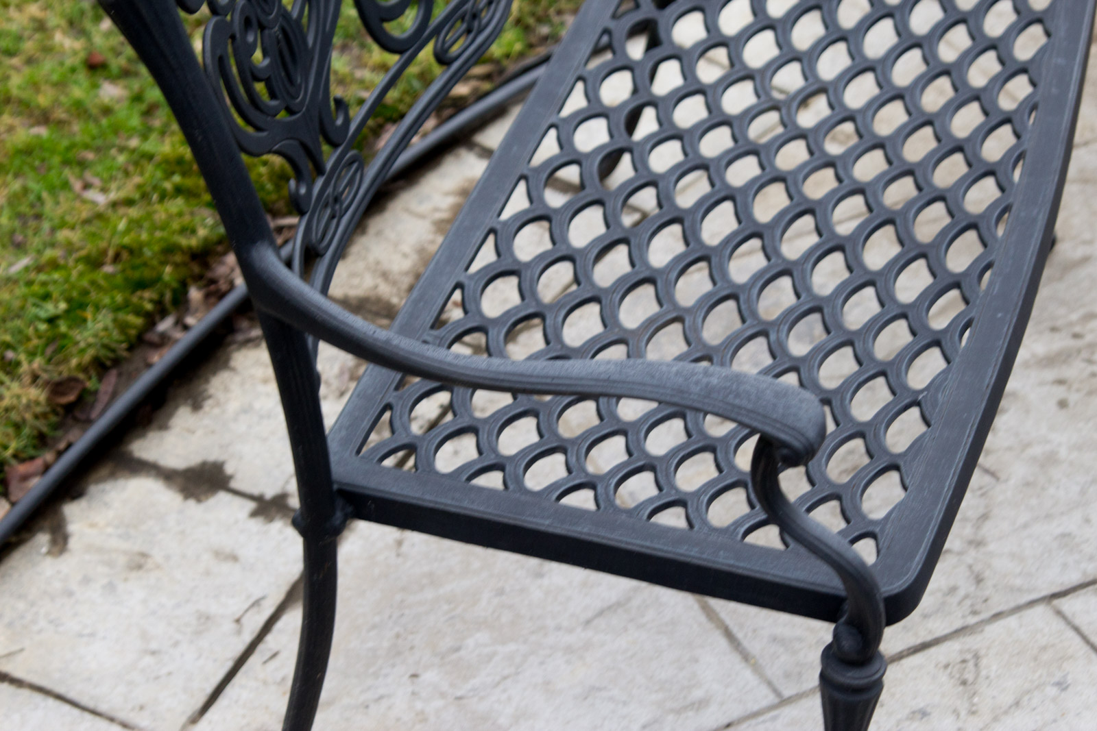 Hanamint Cast Aluminum Benches and Glider