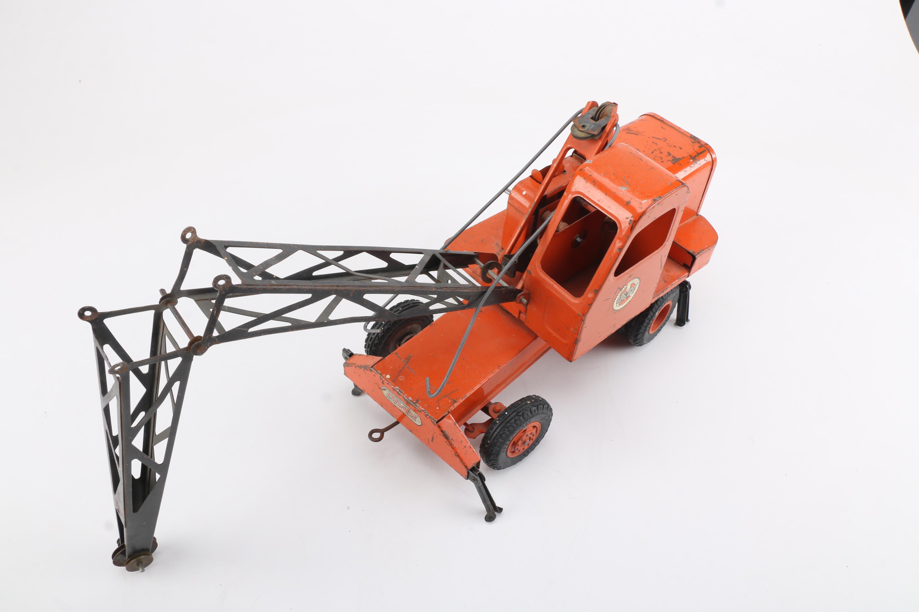 Vintage Pressed Steel Doepke Model Toys Crane