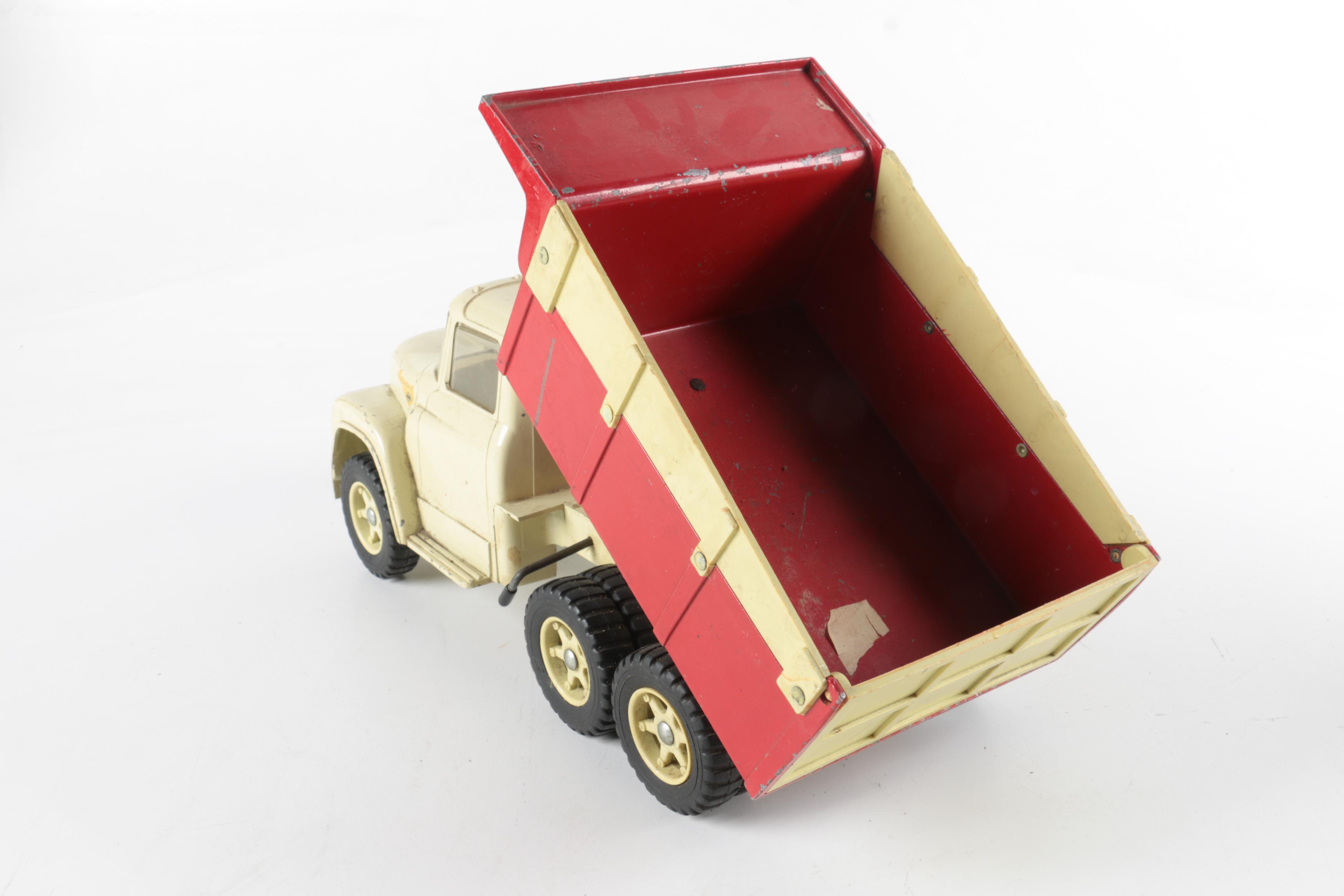 Vintage Ertl Truck and Tractor