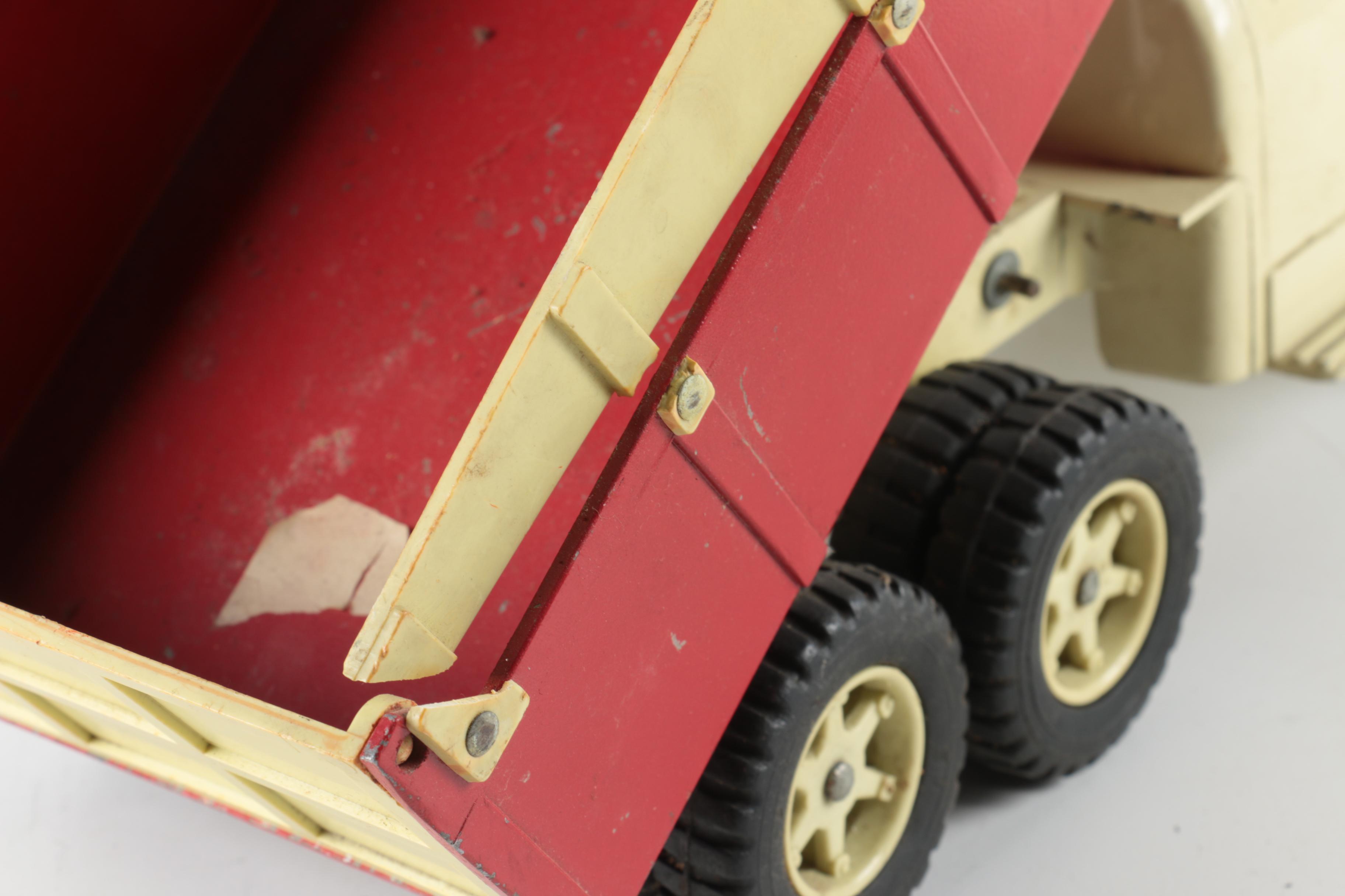 Vintage Ertl Truck and Tractor