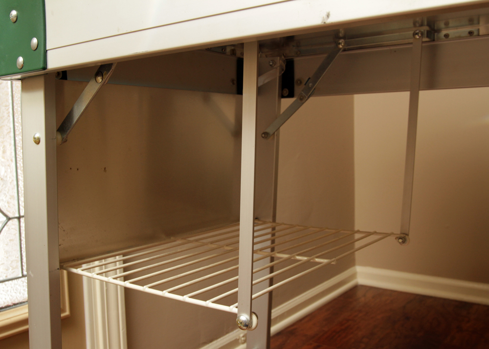 Vintage Coleman Camp Kitchen With Carrying Case