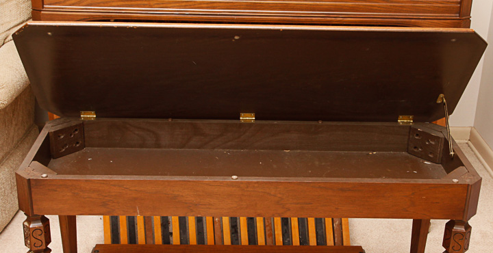 Vintage Wurlitzer 4573 Organ With Orbit III Synthesizer and Bench