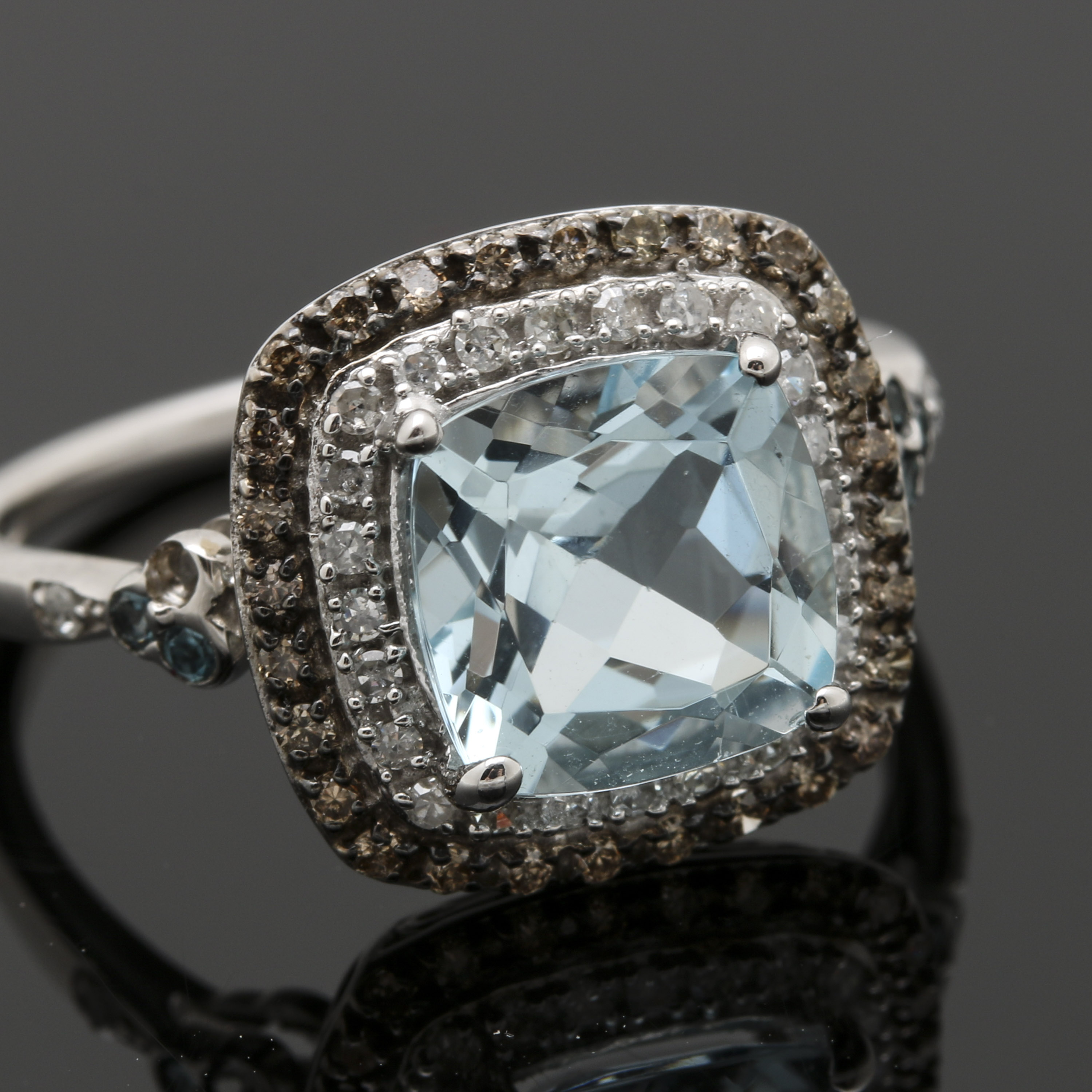 10K White Gold Aquamarine Diamond Ring