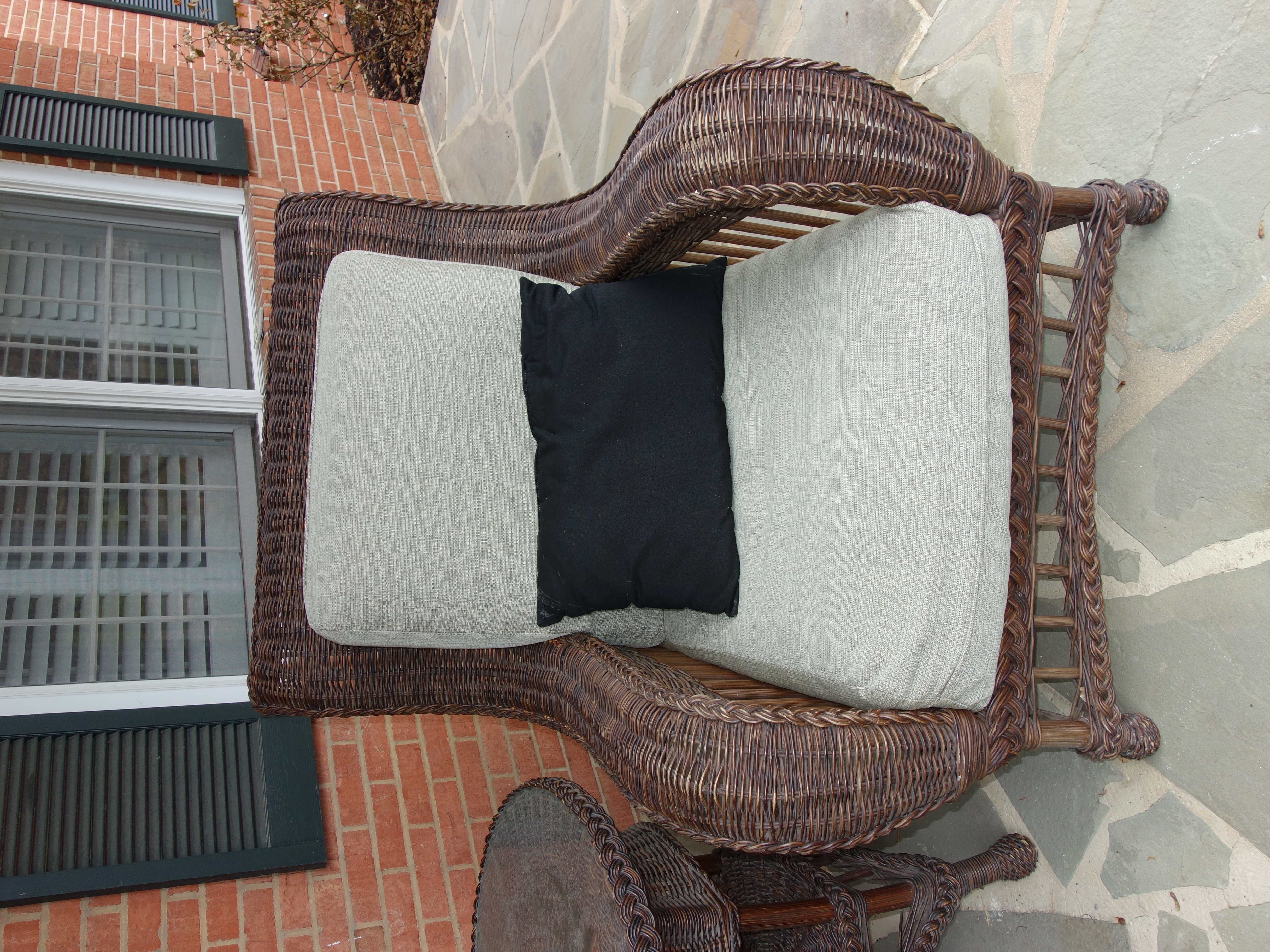 Ethan Allen Outdoor Wicker Furniture Set