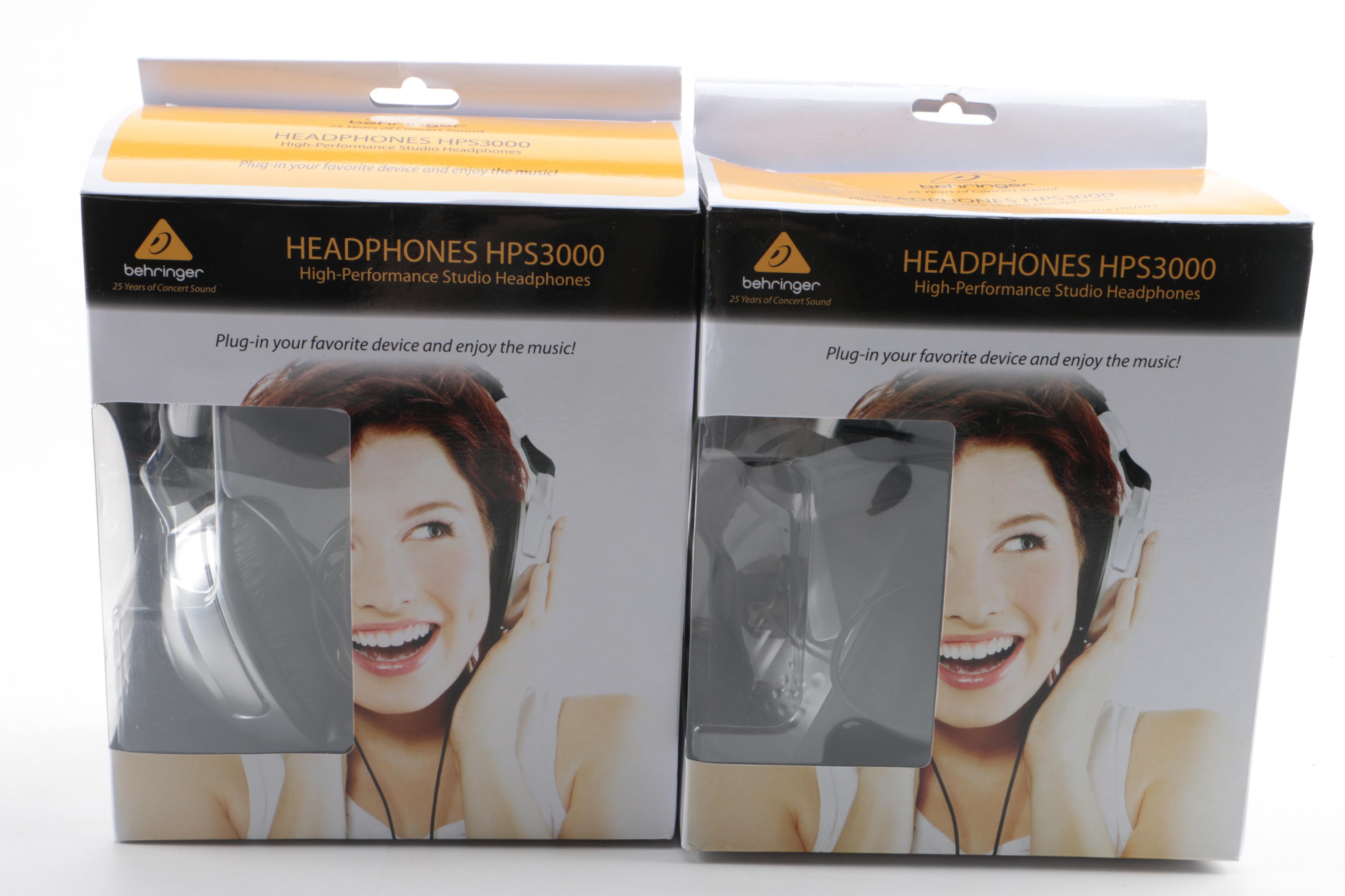 Novation Launchpad Mini, Snowball Studio Vocal Recording and Headphones