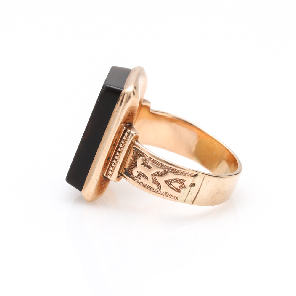 14K Yellow Gold Black Onyx Ring