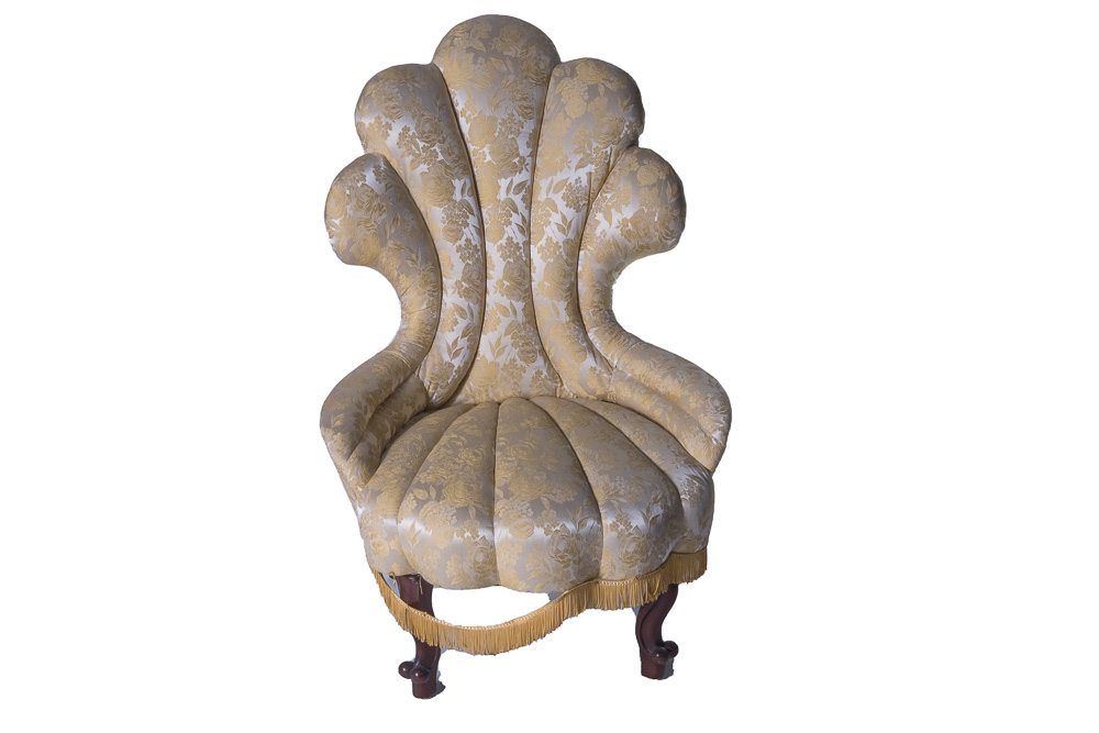 Early Victorian Shell-Back Slipper Chair