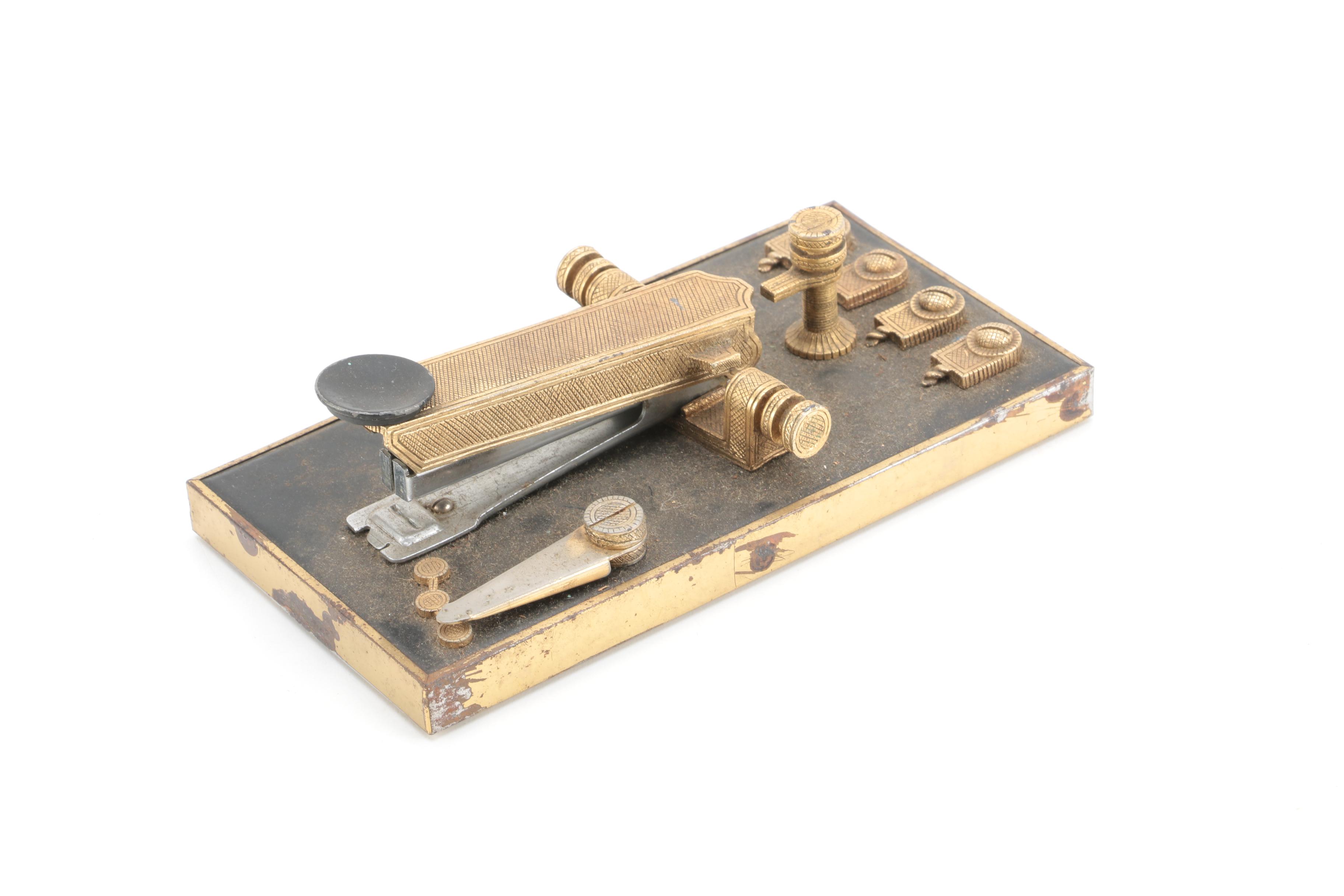 Vintage Silvertone "Mark Twain's Works" Speaker with Telegraph Key