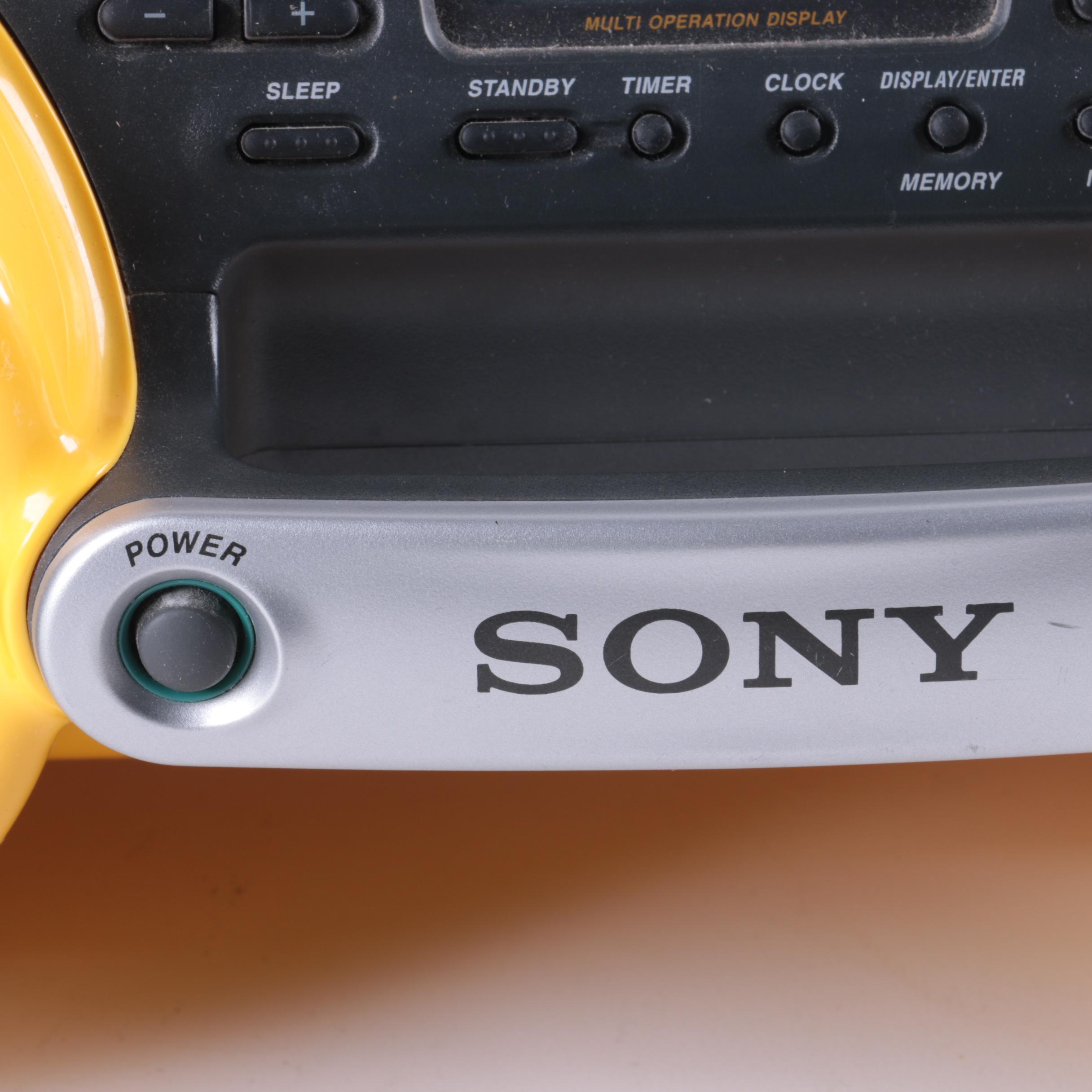 Sony CFD-980 Sports Series Boombox