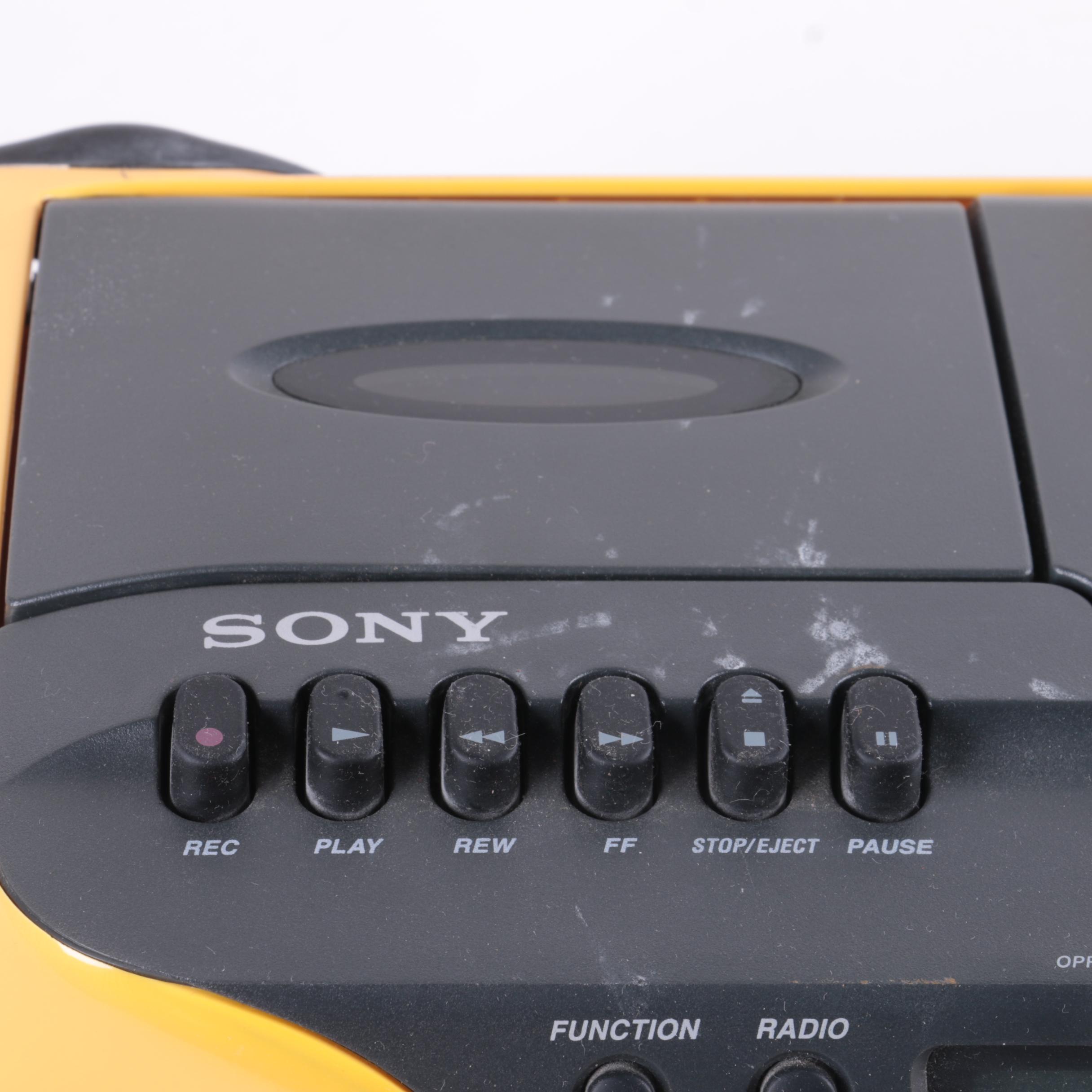 Sony CFD-980 Sports Series Boombox