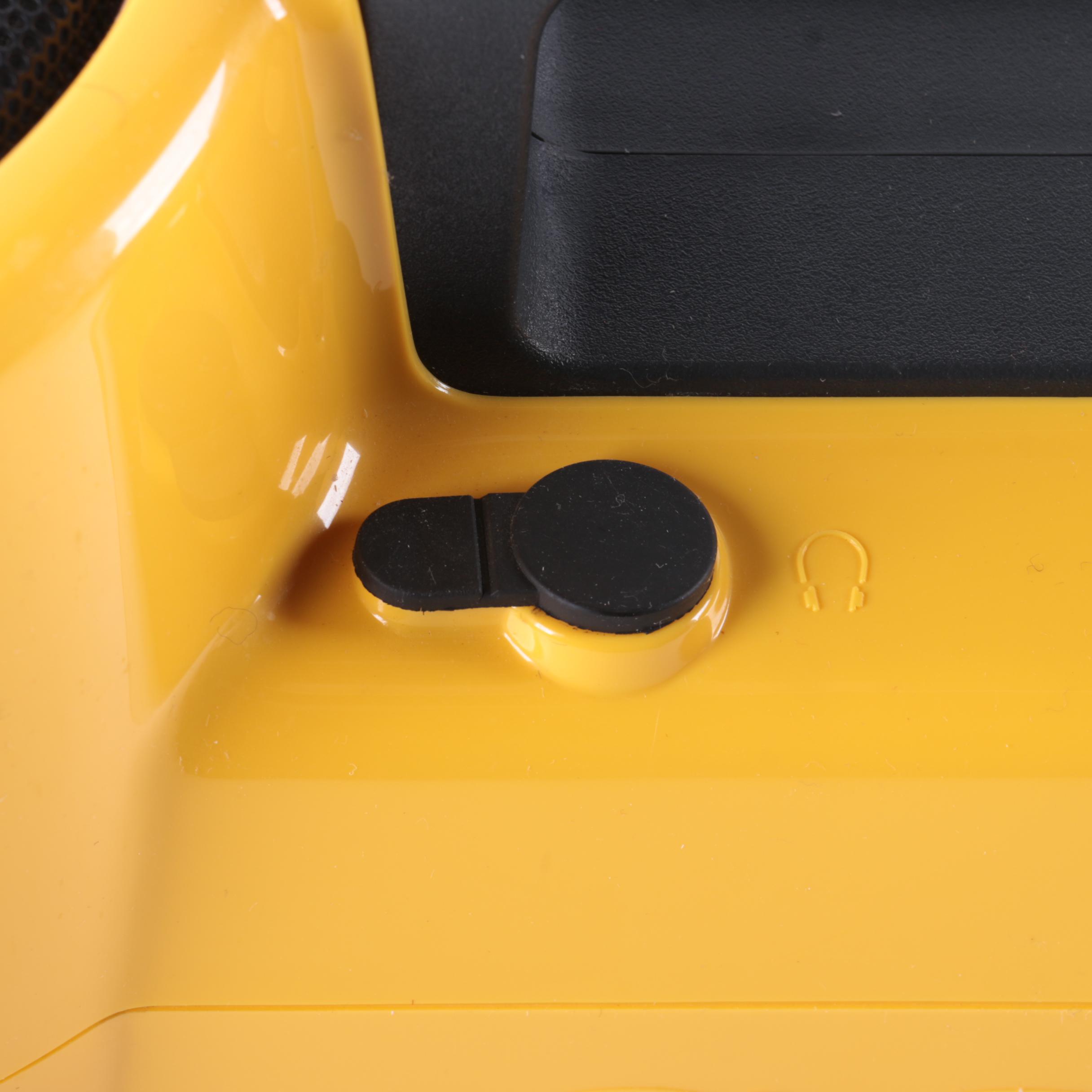 Sony CFD-980 Sports Series Boombox