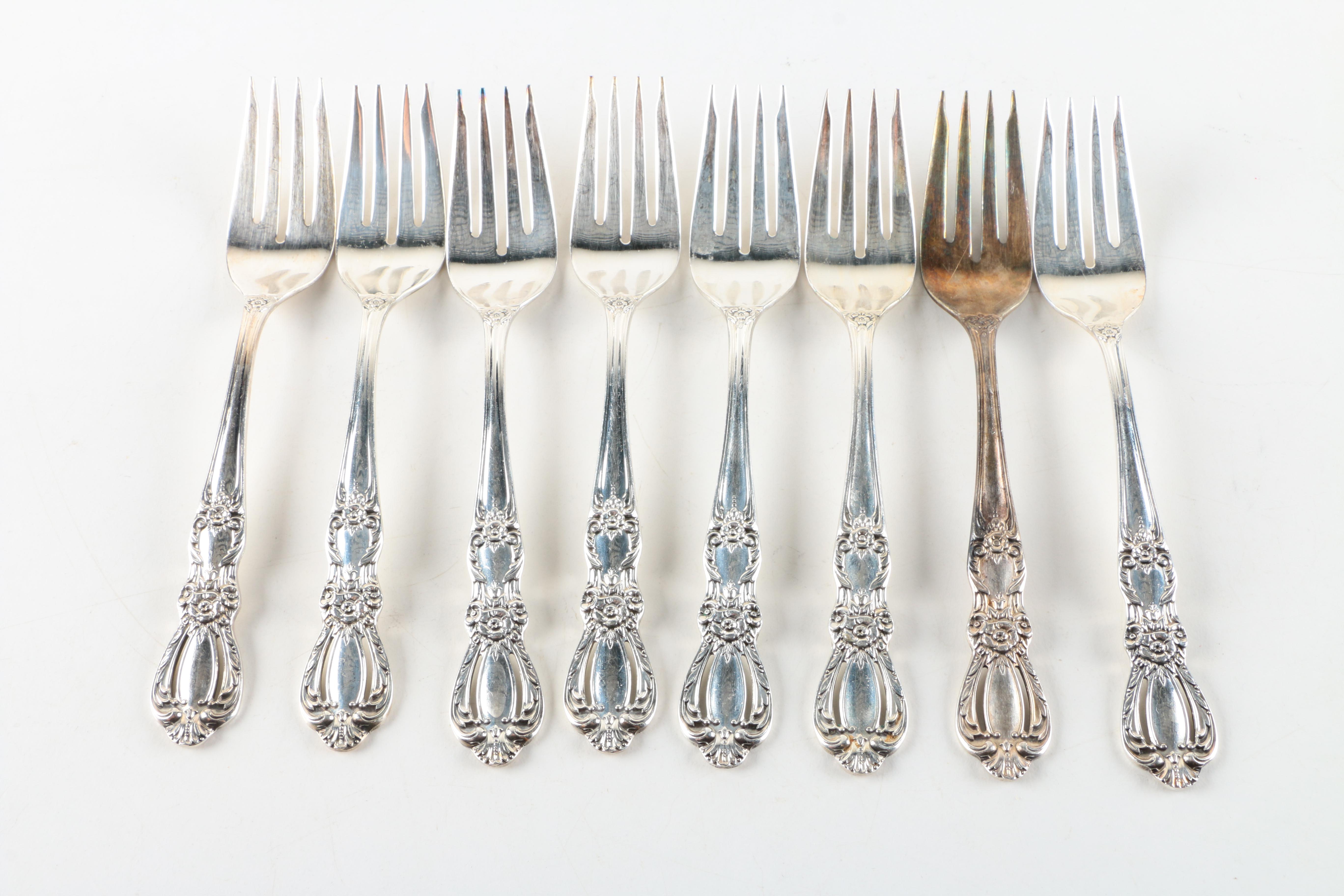 1847 Rogers Bros "Heritage" Silver Plate Flatware Set