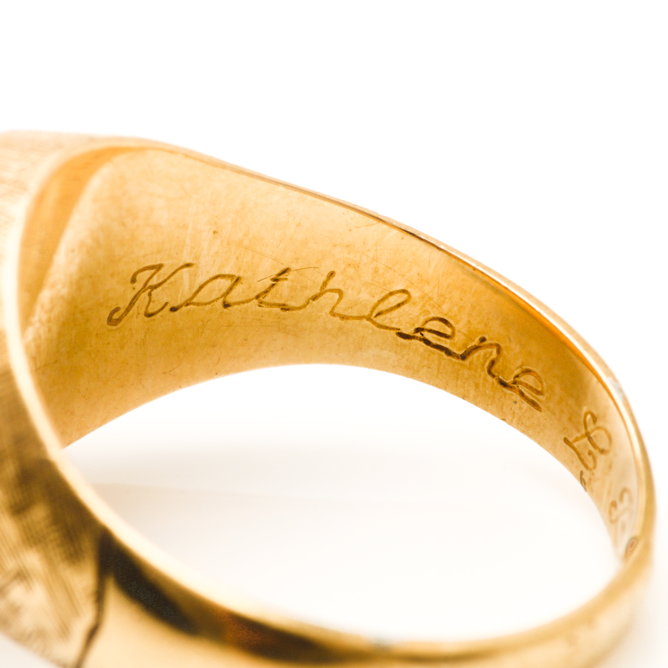 14K Yellow Gold College Signet Ring